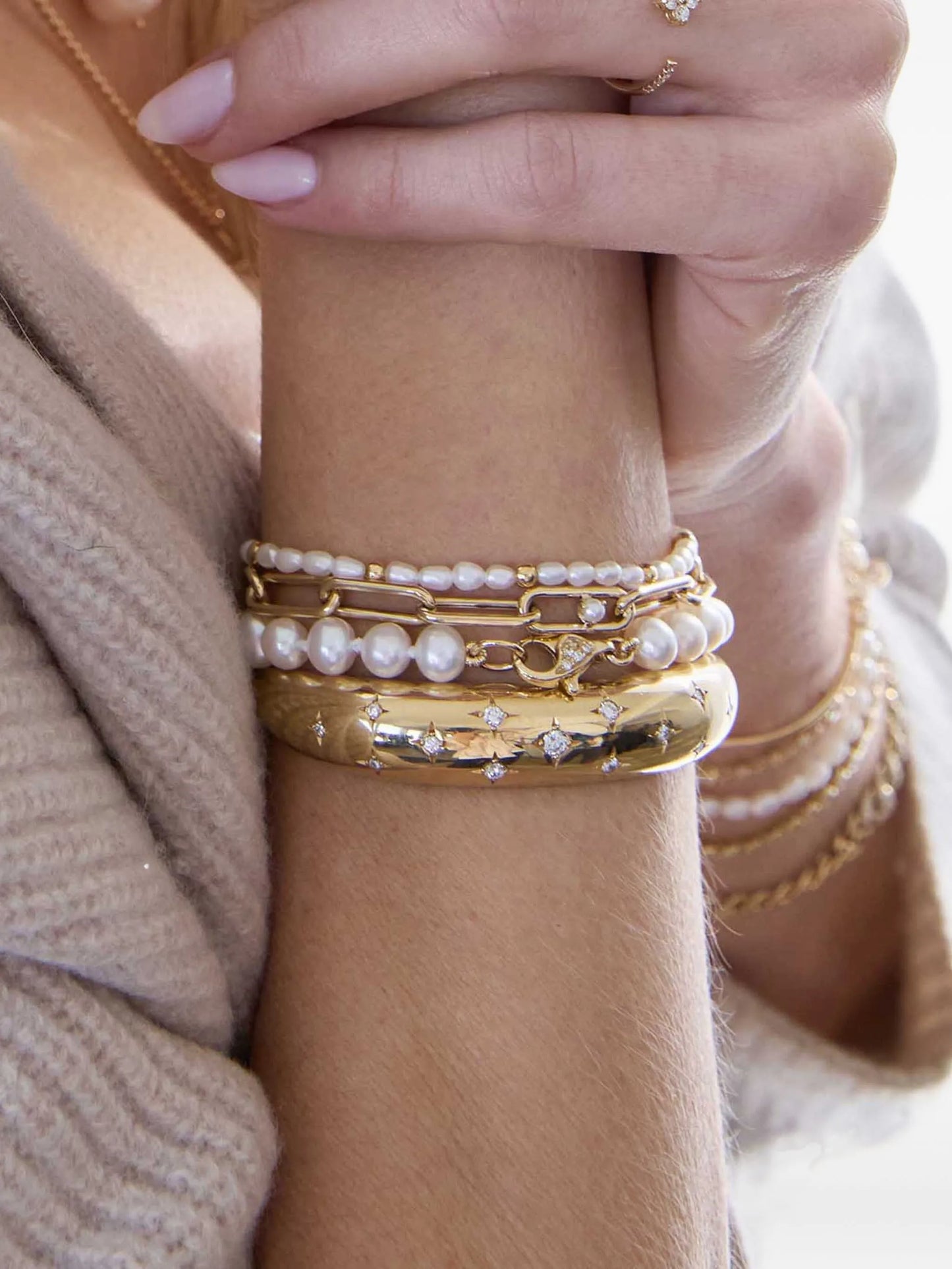 14CT yellow gold pearl bracelet