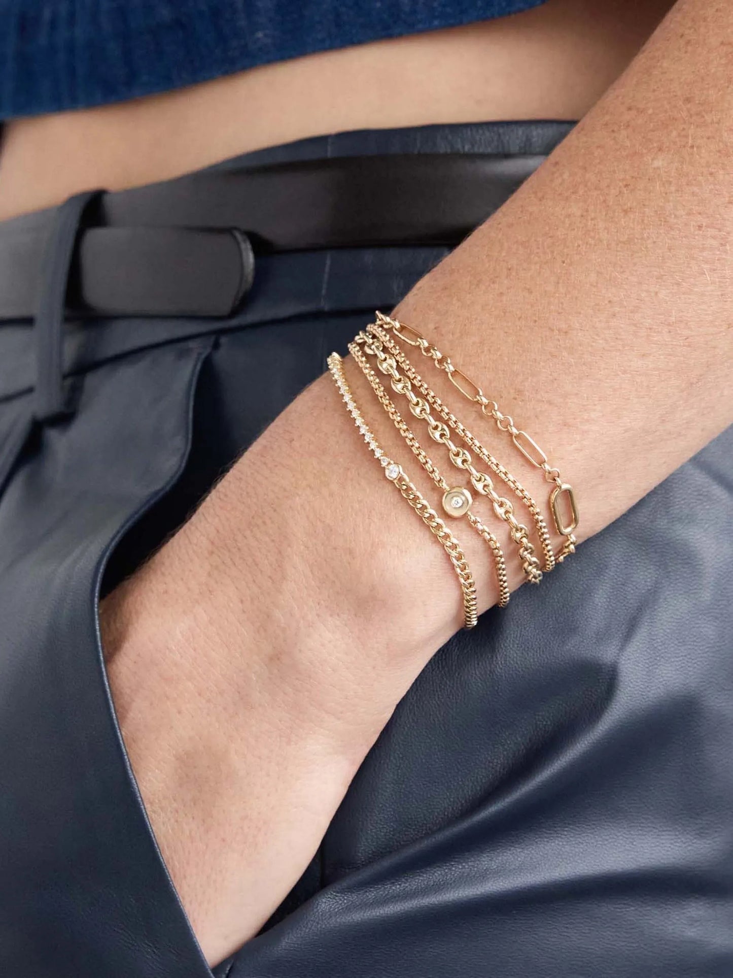 14K yellow gold box-chain bracelet