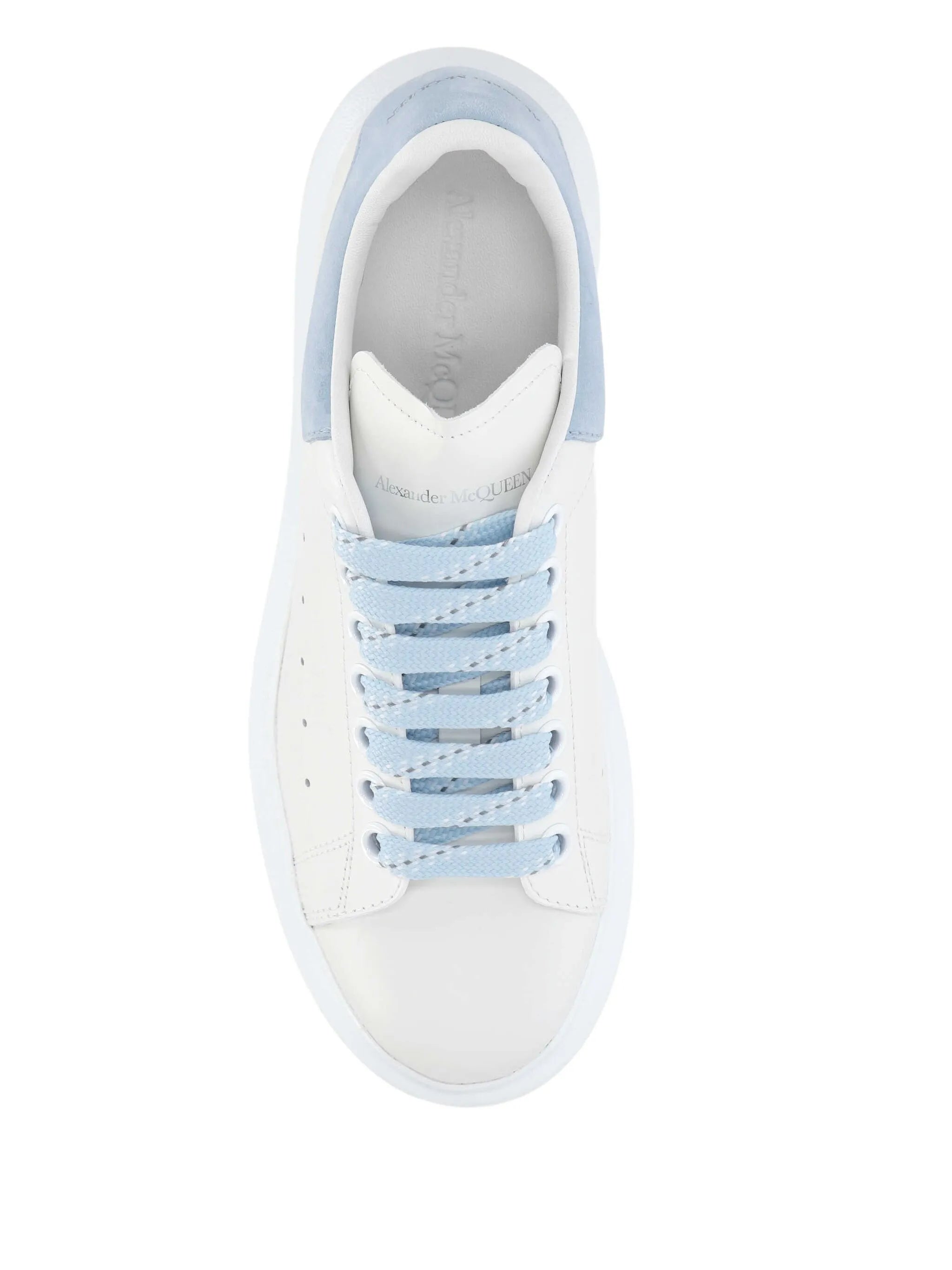 Oversized sneakers