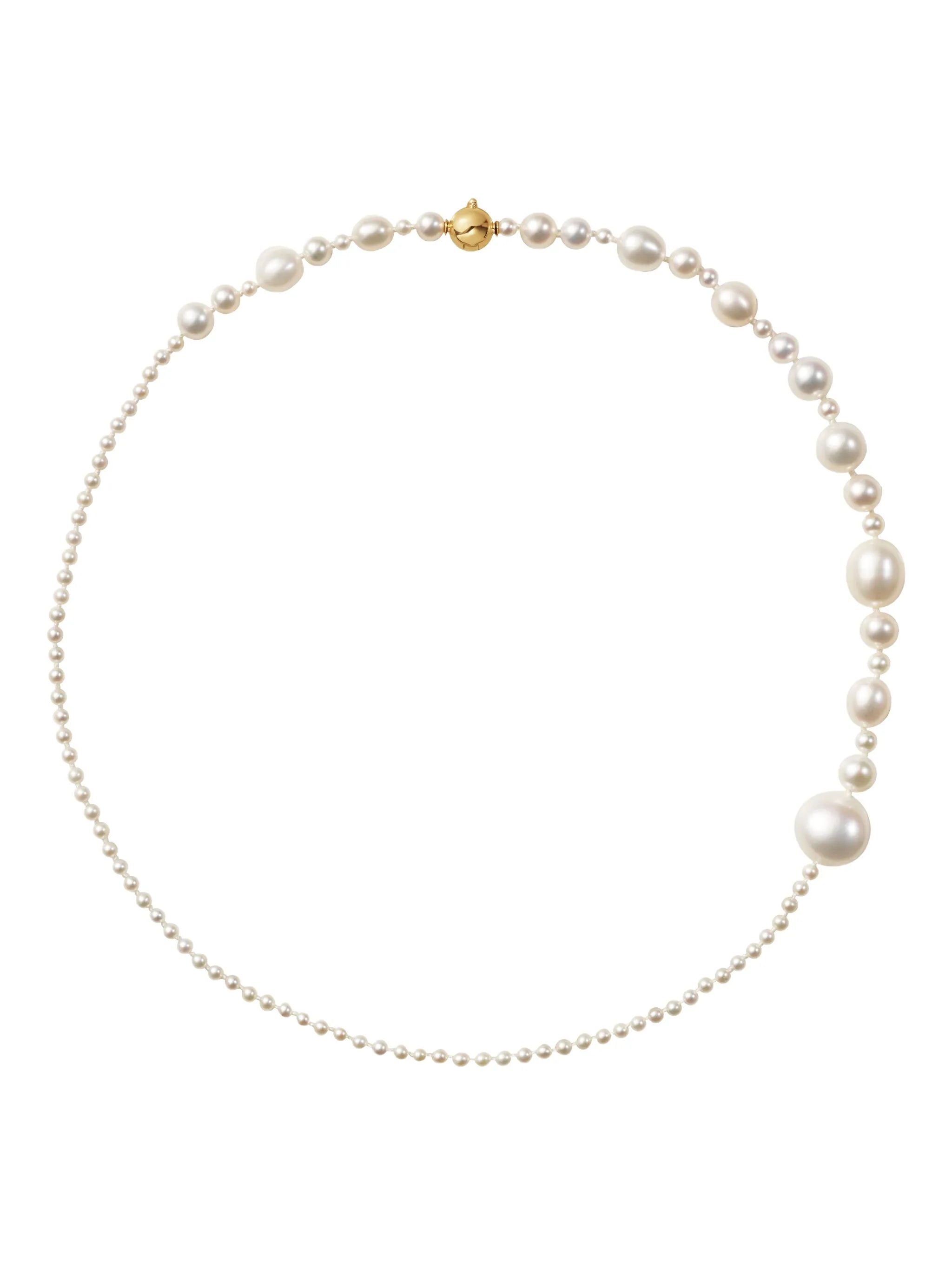 14CT yellow gold Amis Peggy freshwater pearls necklace