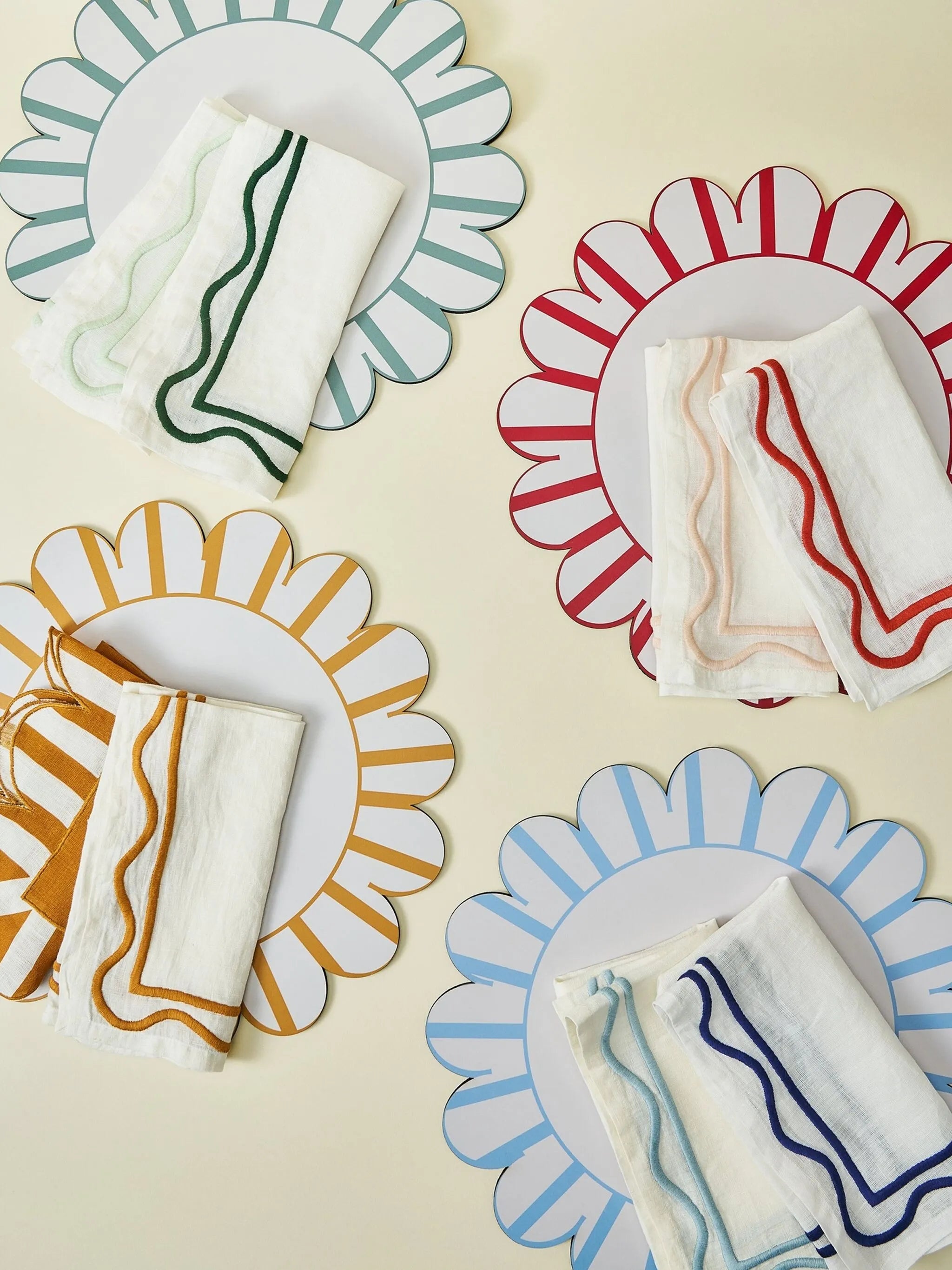 scalloped stripe placemats (set of four)