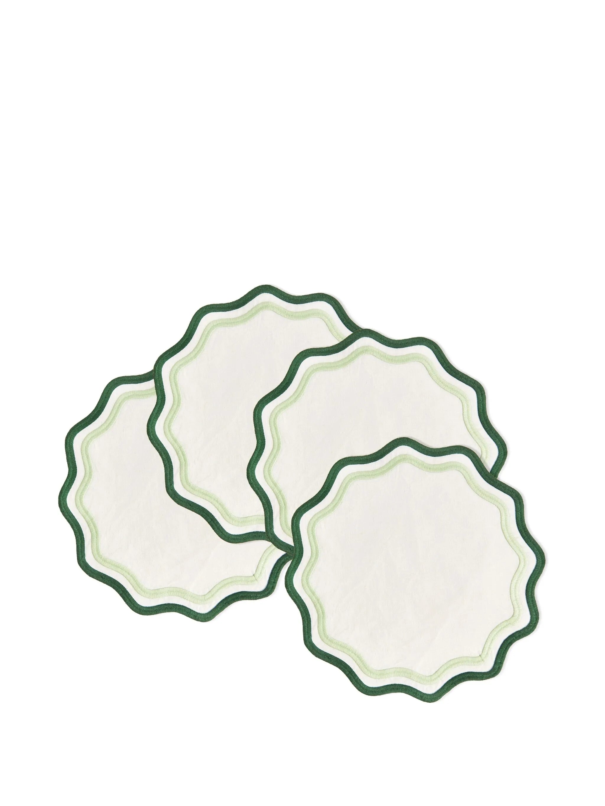 scalloped-edge linen placemats (set of four)