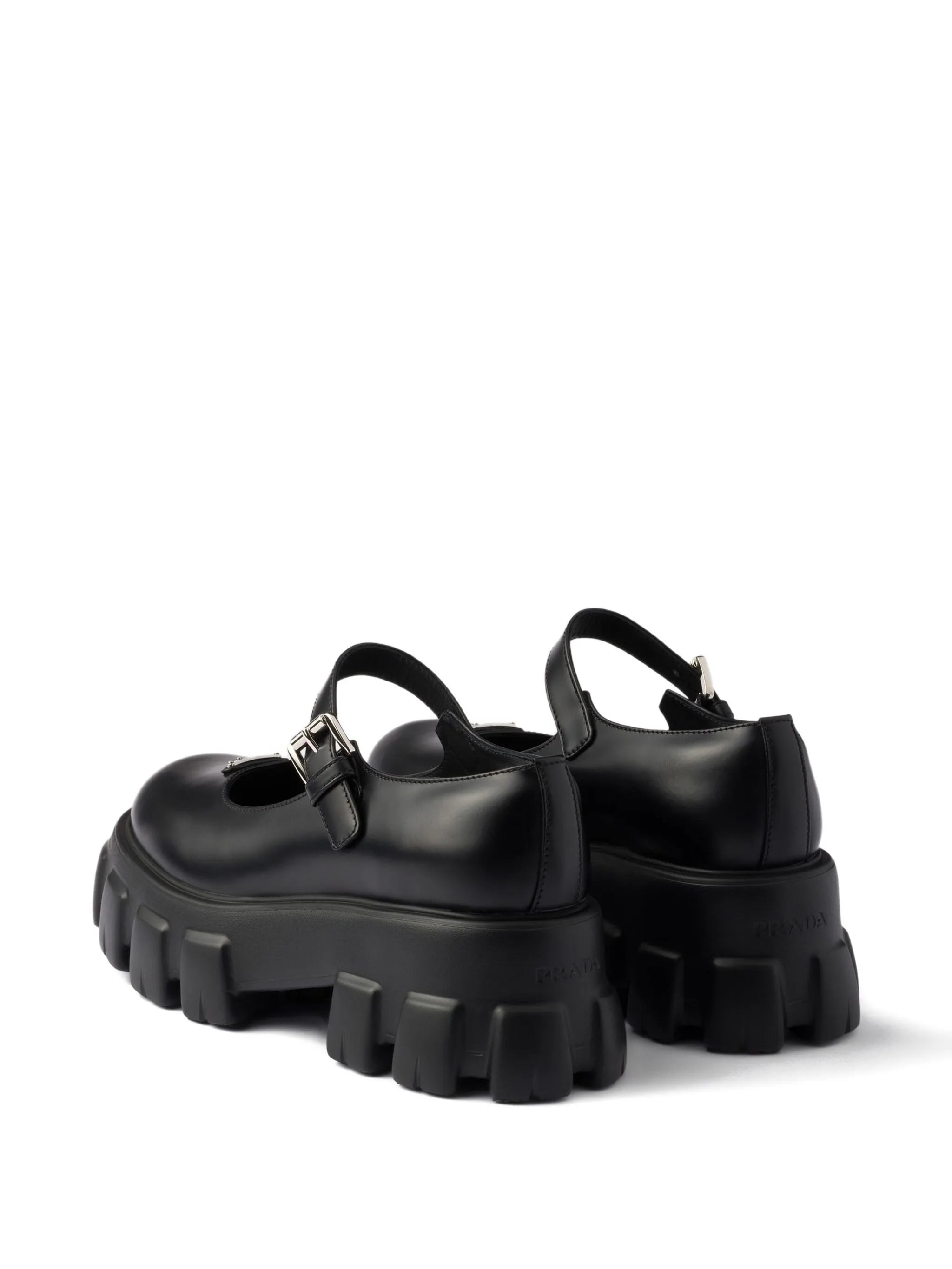 logo-detail flat pumps