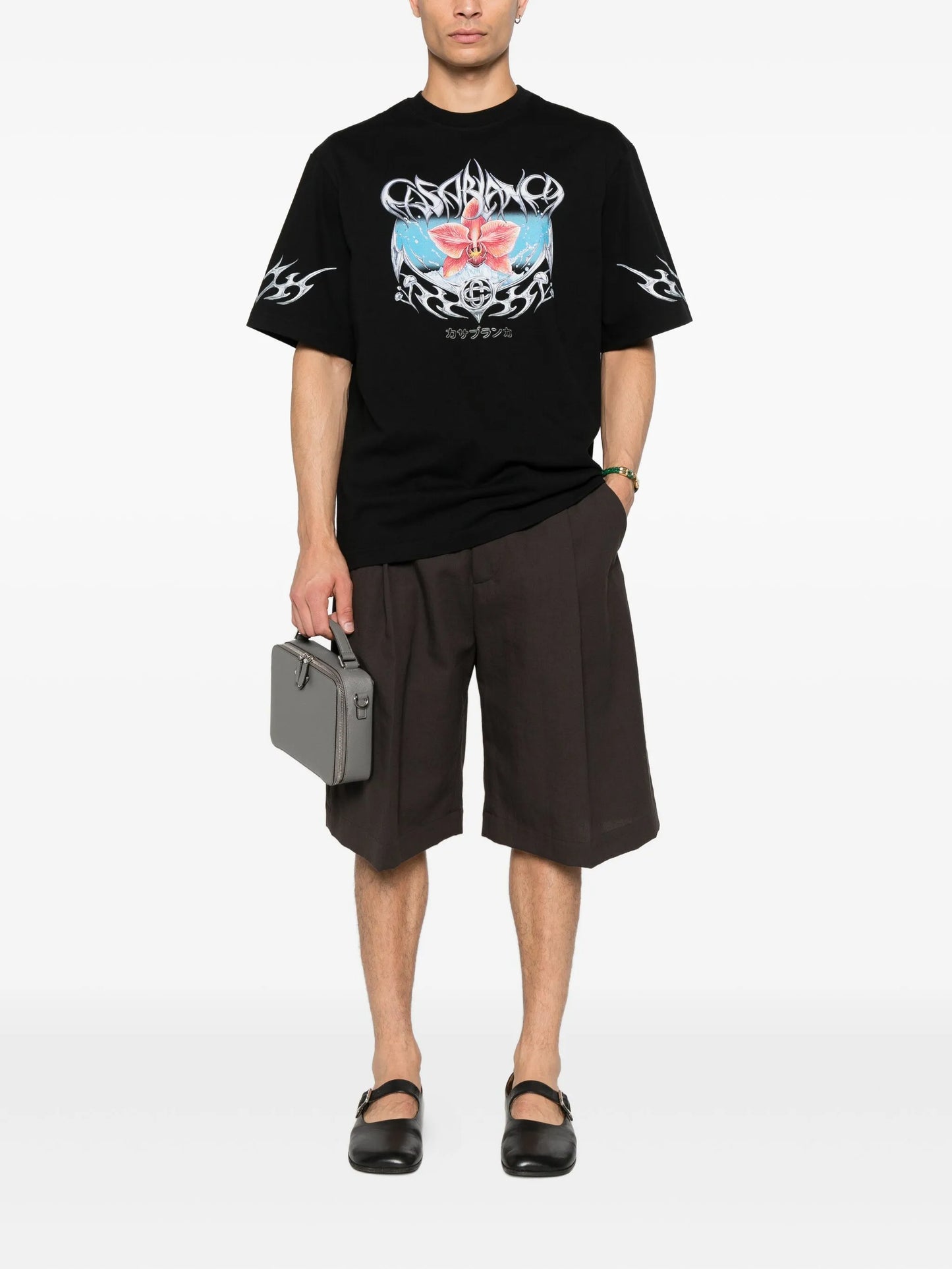 graphic-print T-shirt