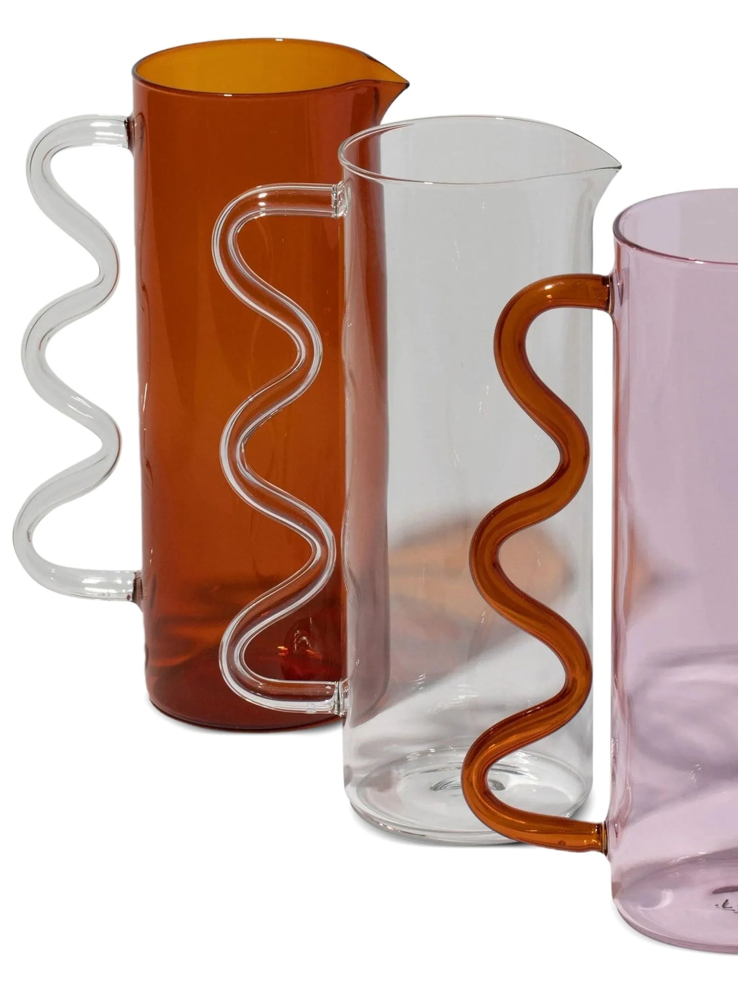 wave glass pitcher (25cm x 10cm)
