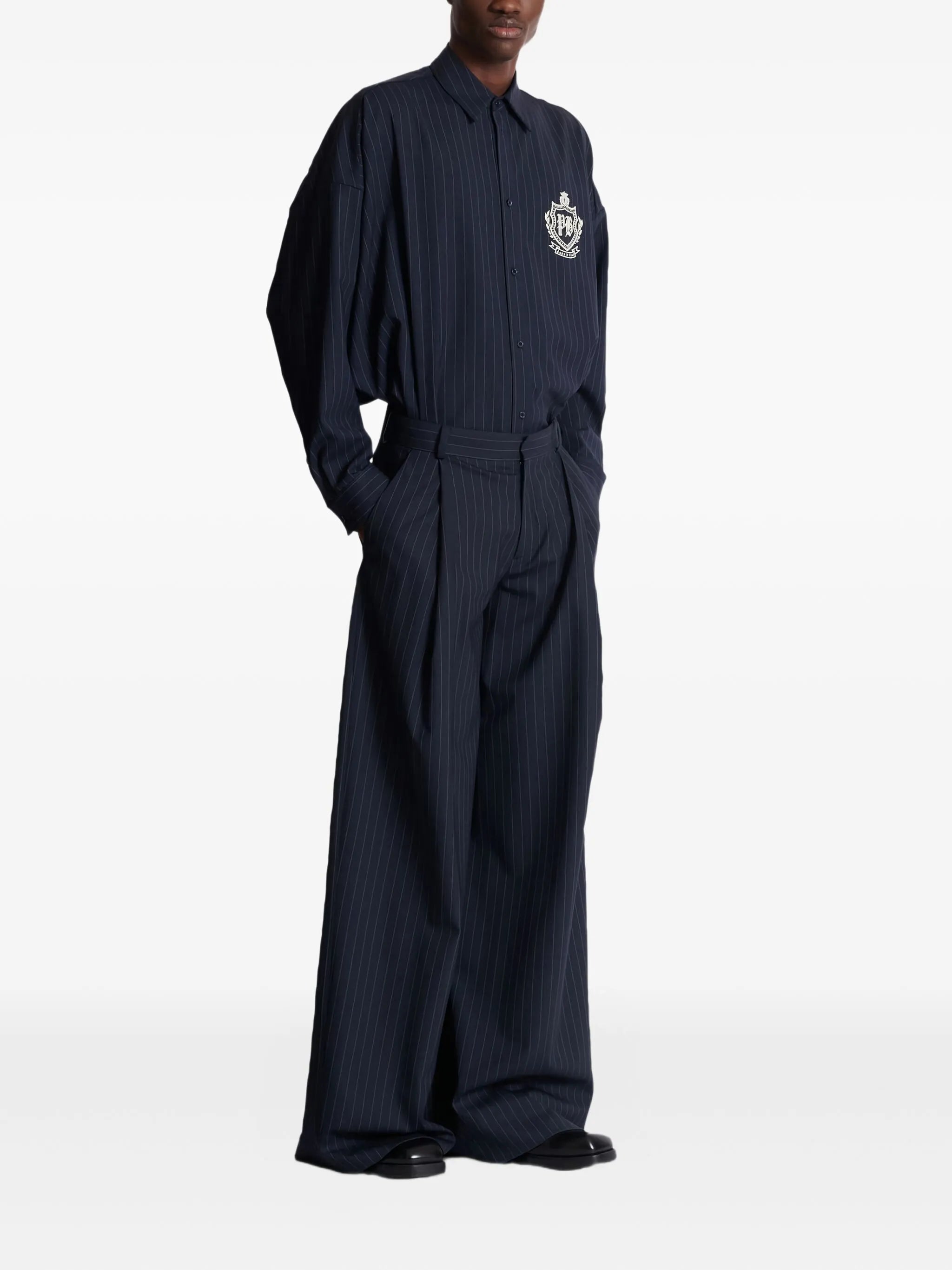 pinstripe-pattern pleated trousers