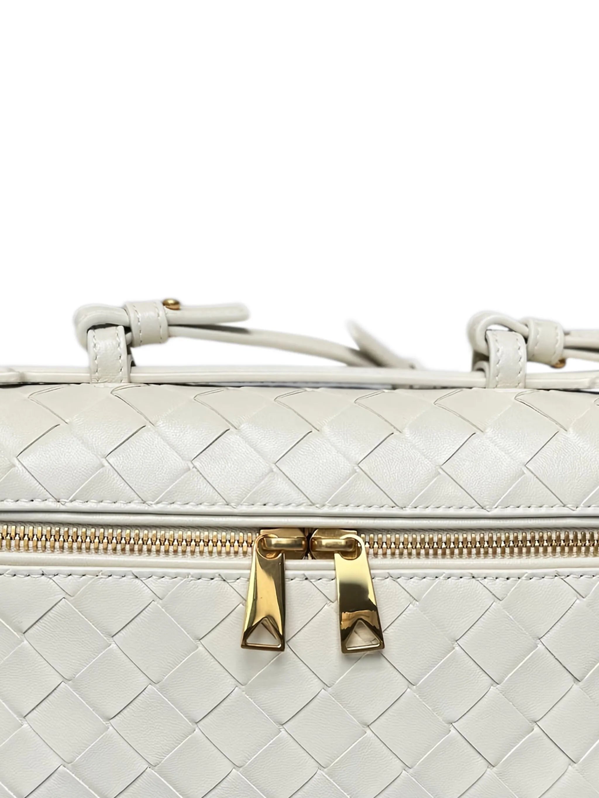 Intrecciato shoulder bag