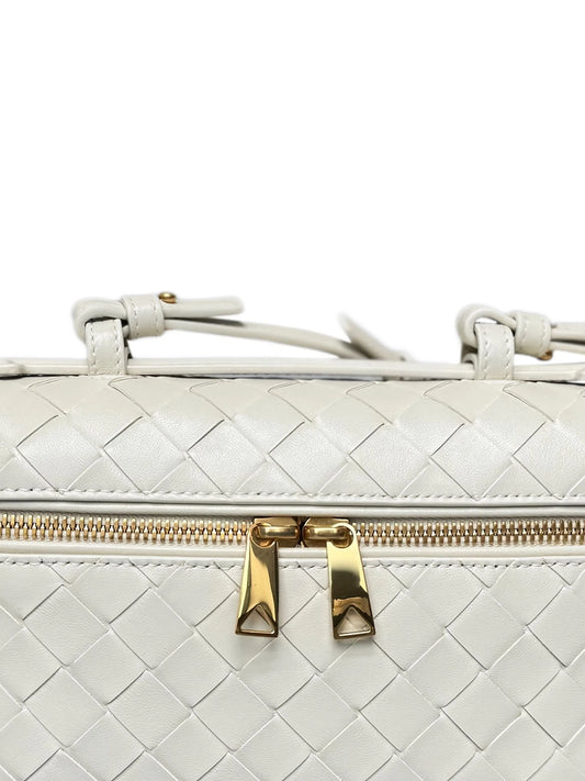 Intrecciato shoulder bag