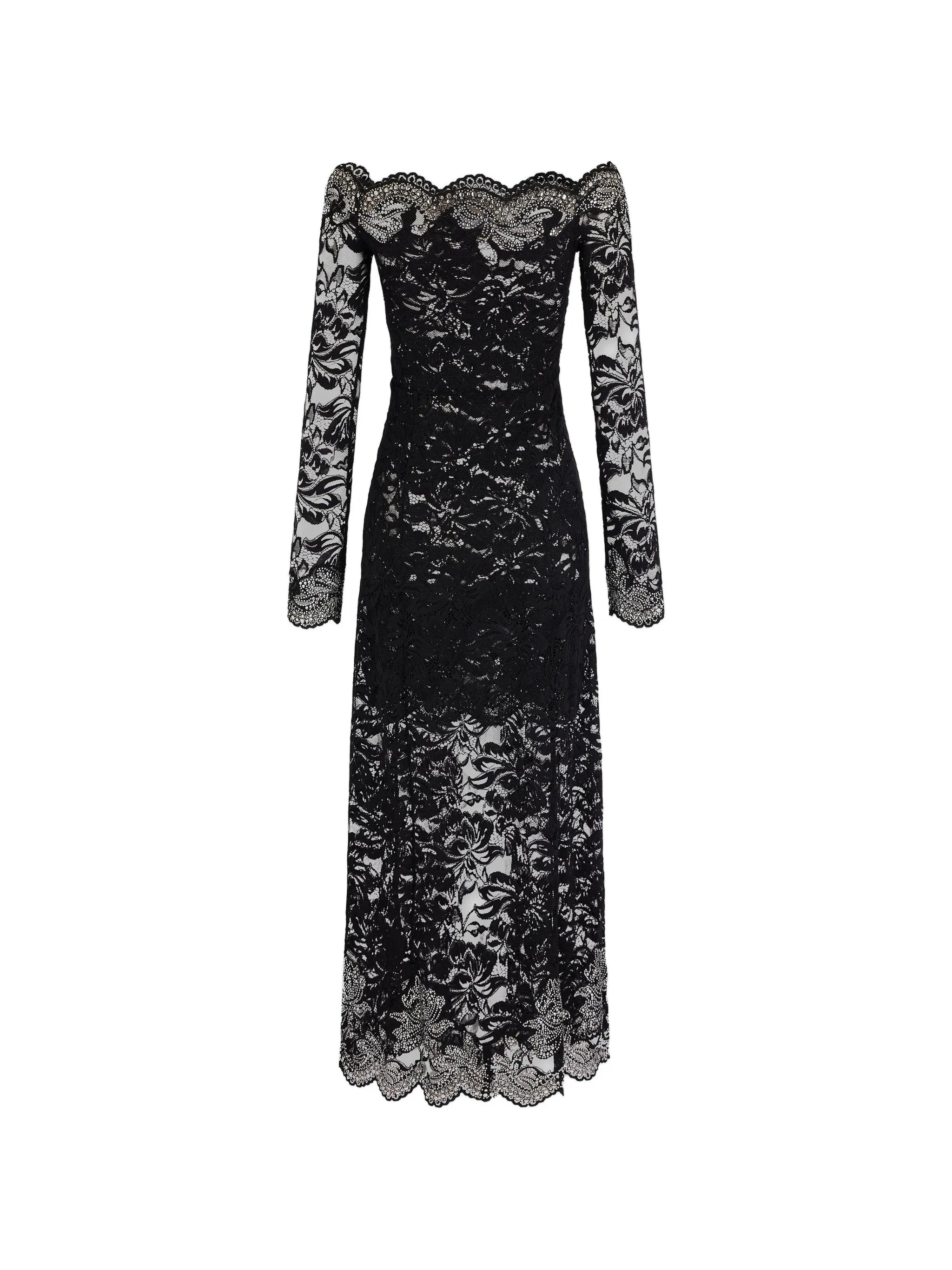 long dress in lace