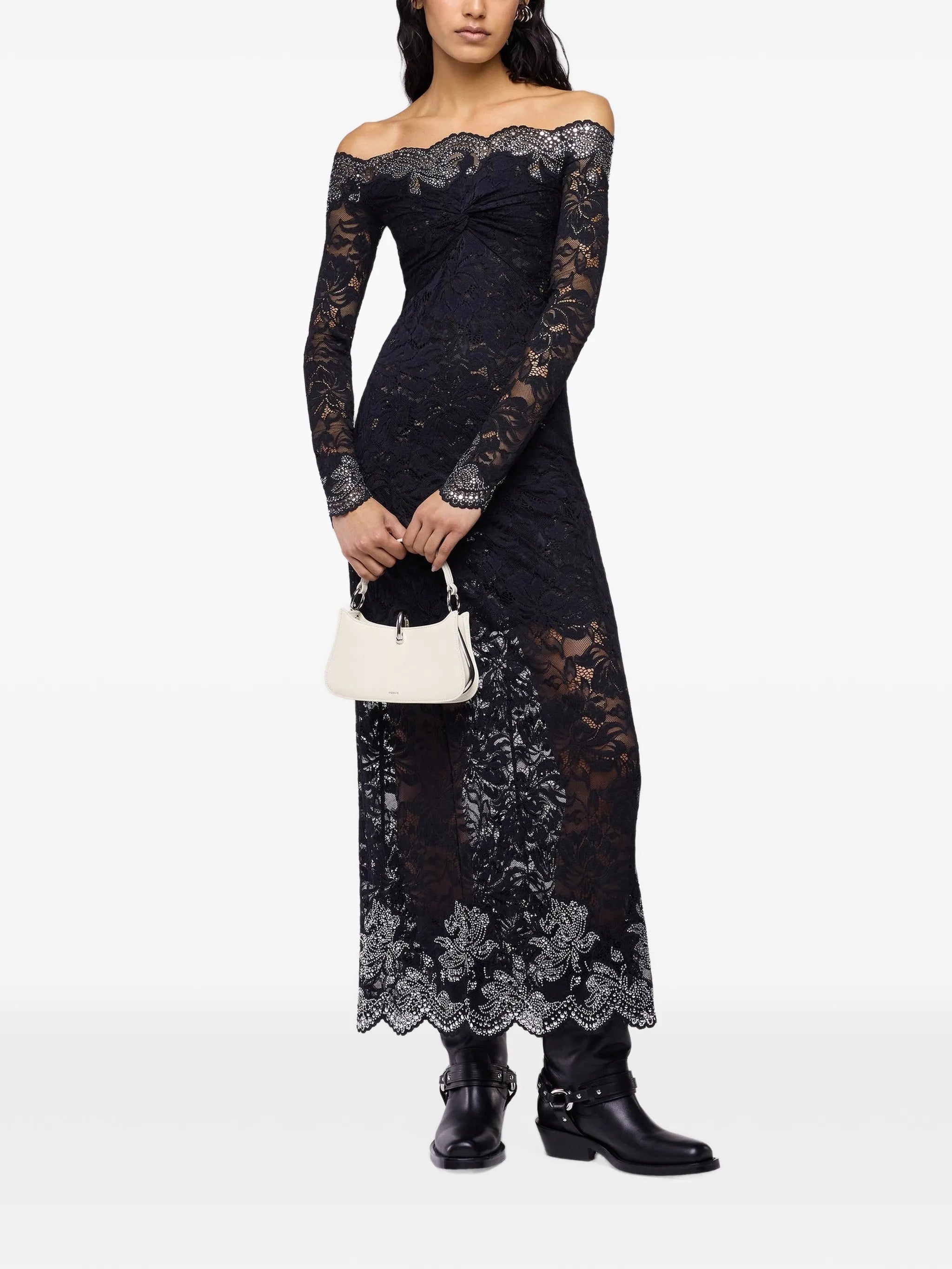 long dress in lace