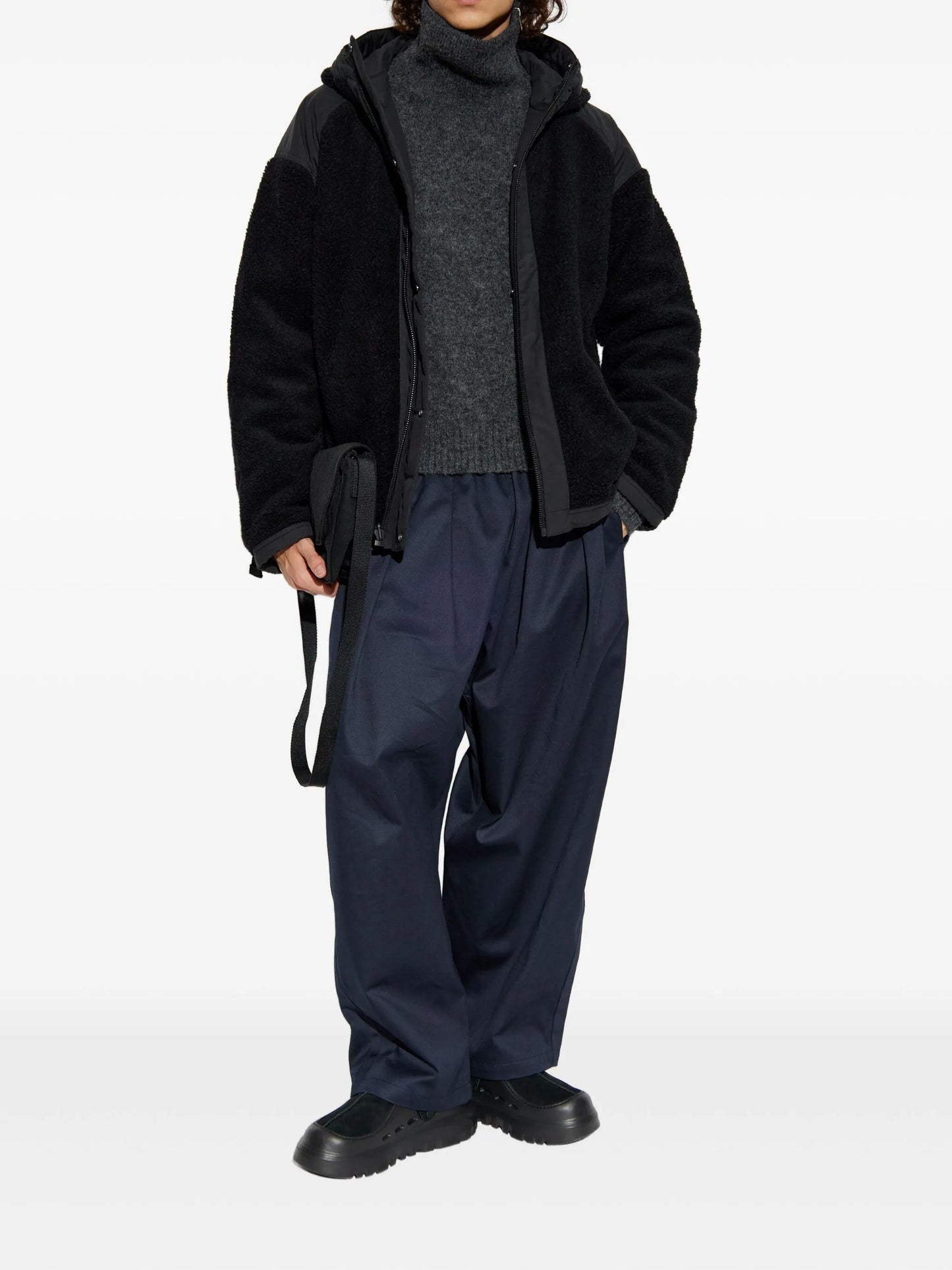 logo-patch fleece jacket