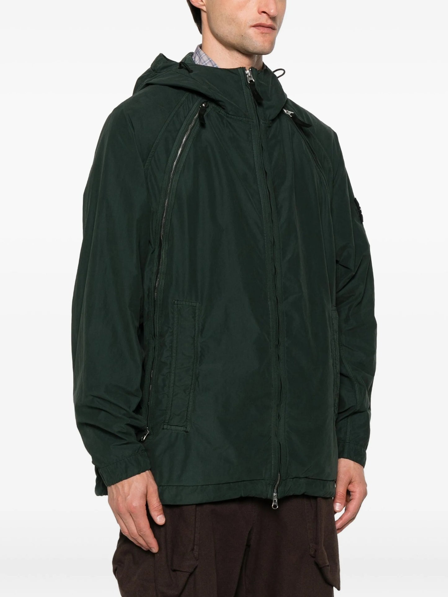 zip-fastening hooded jacket