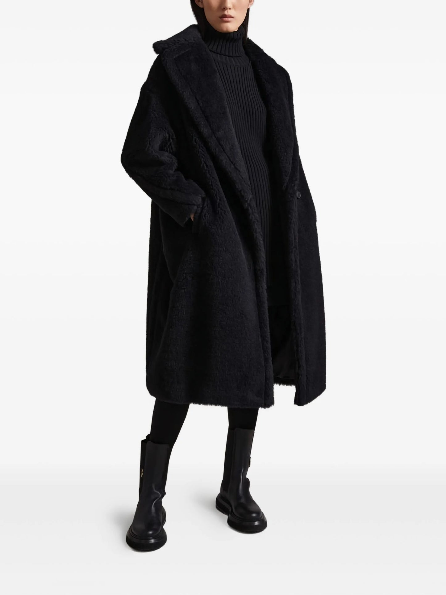 flecce collar coat