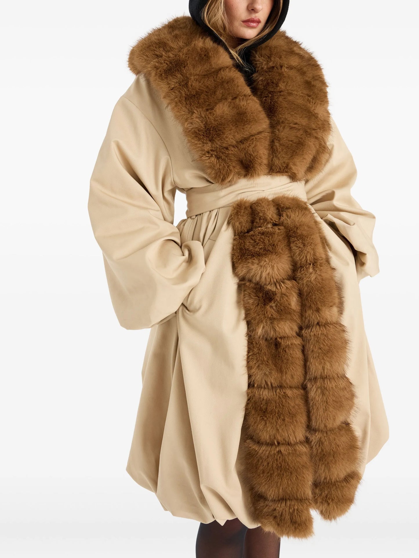 faux-fur-collar balloon-hem coat