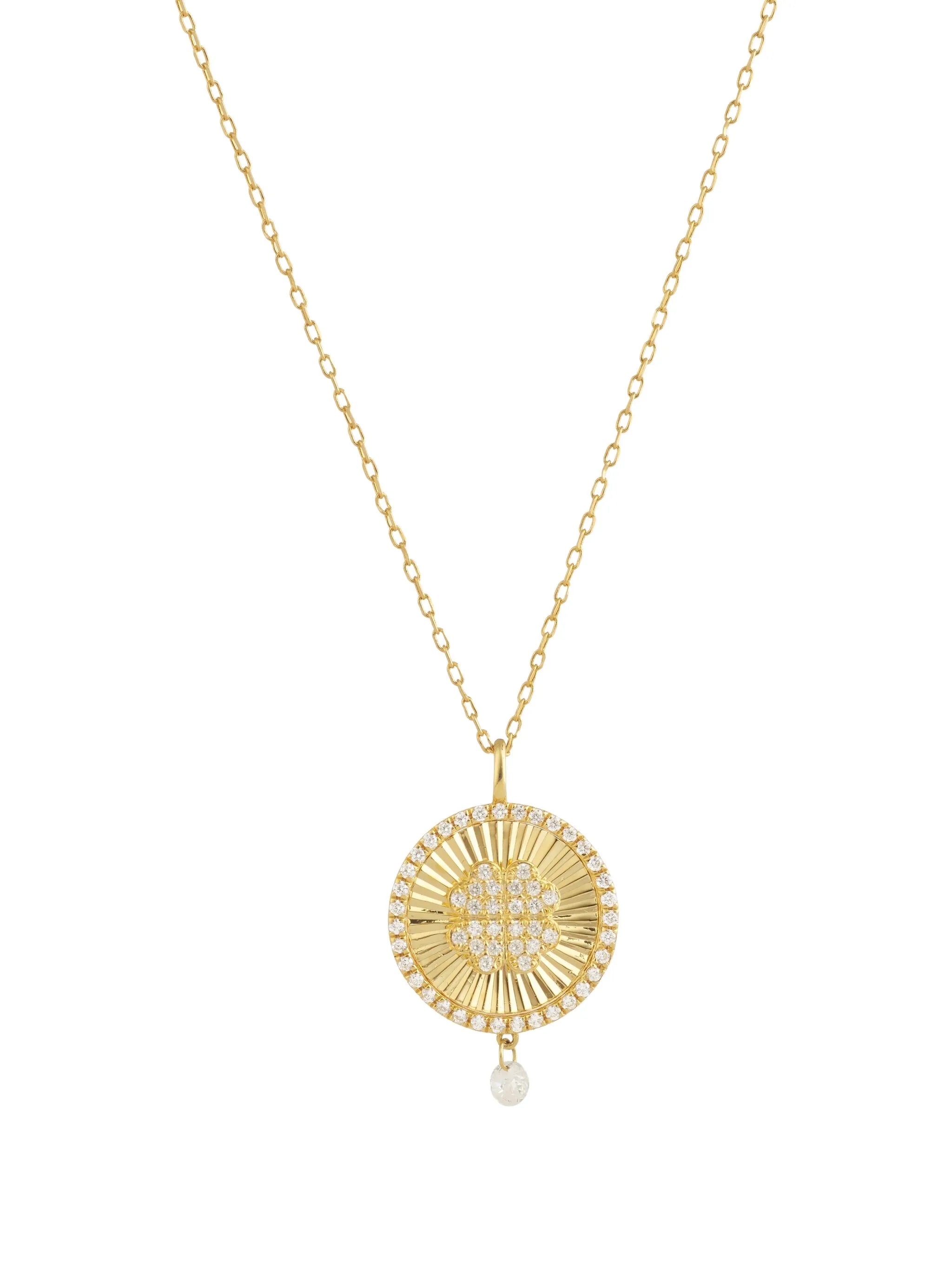 18CT yellow gold diamond clover necklace