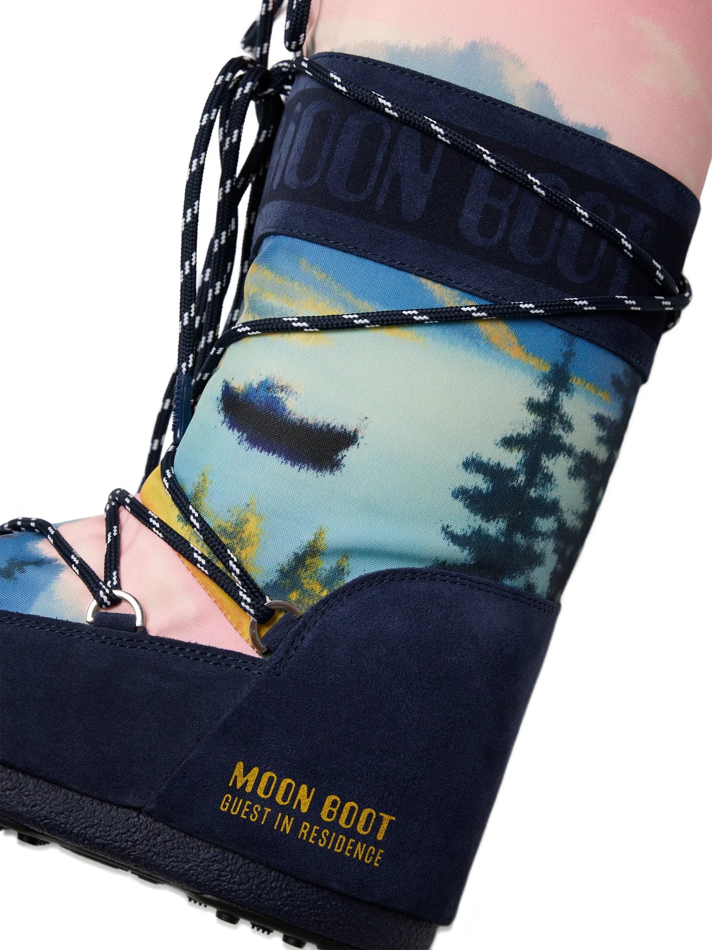 x Guest In Residence Icon landscape-print lace-up boots