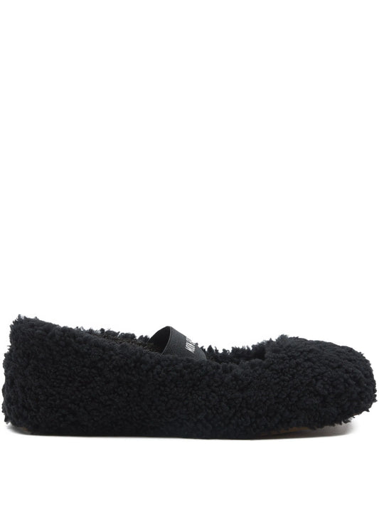shearling logo-strap ballet flats