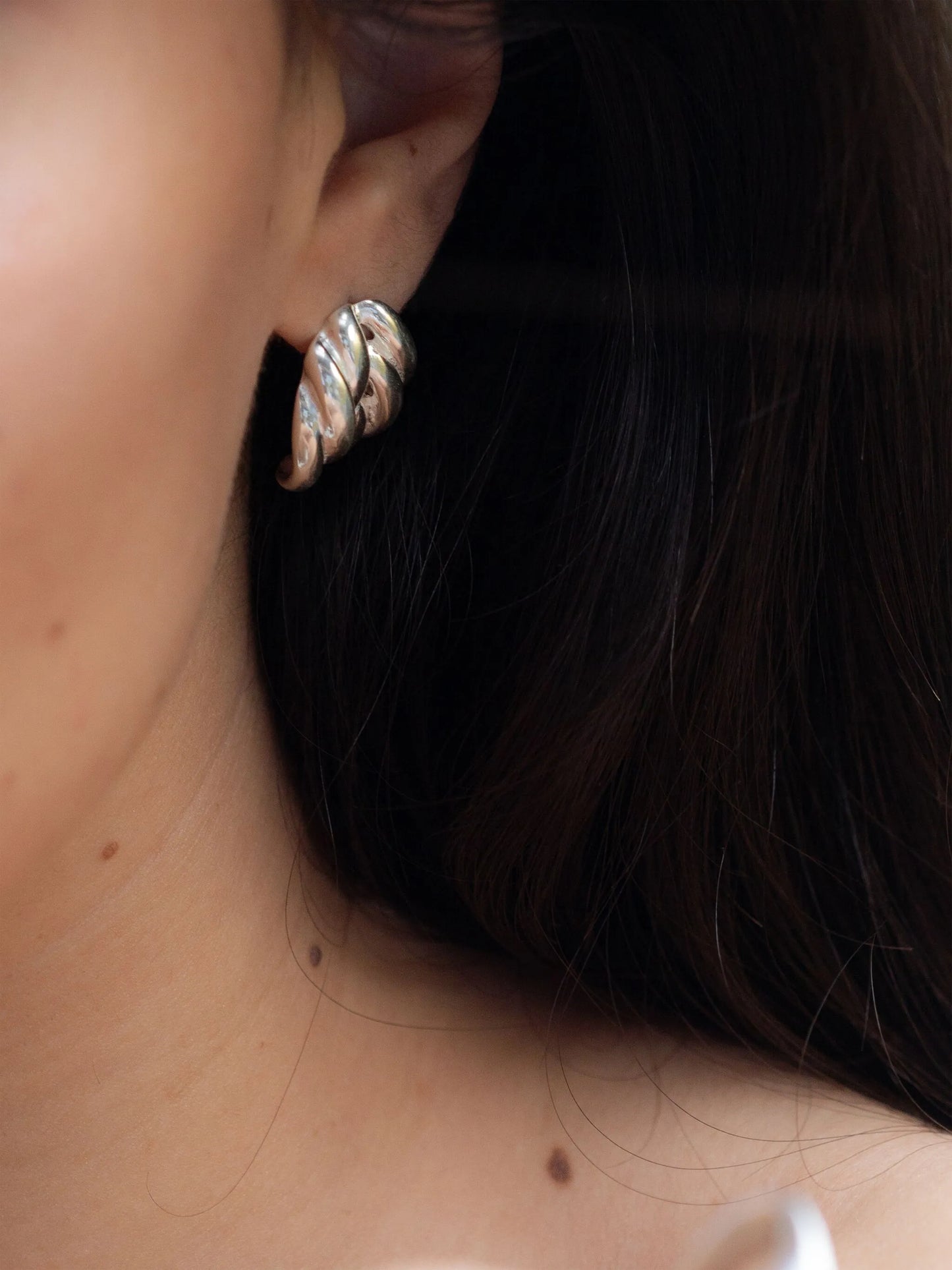 mini Clos stud earrings