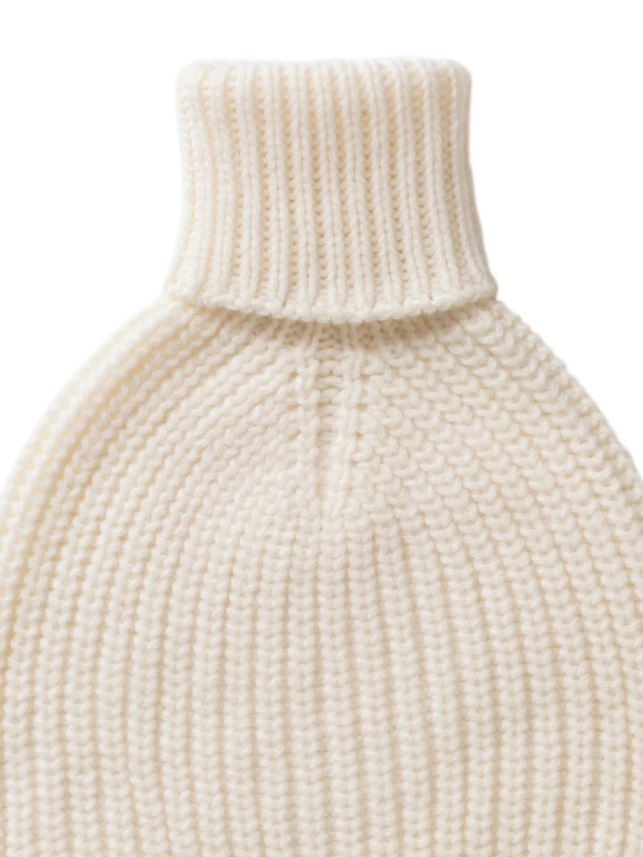 ribbed-knit hot water cover