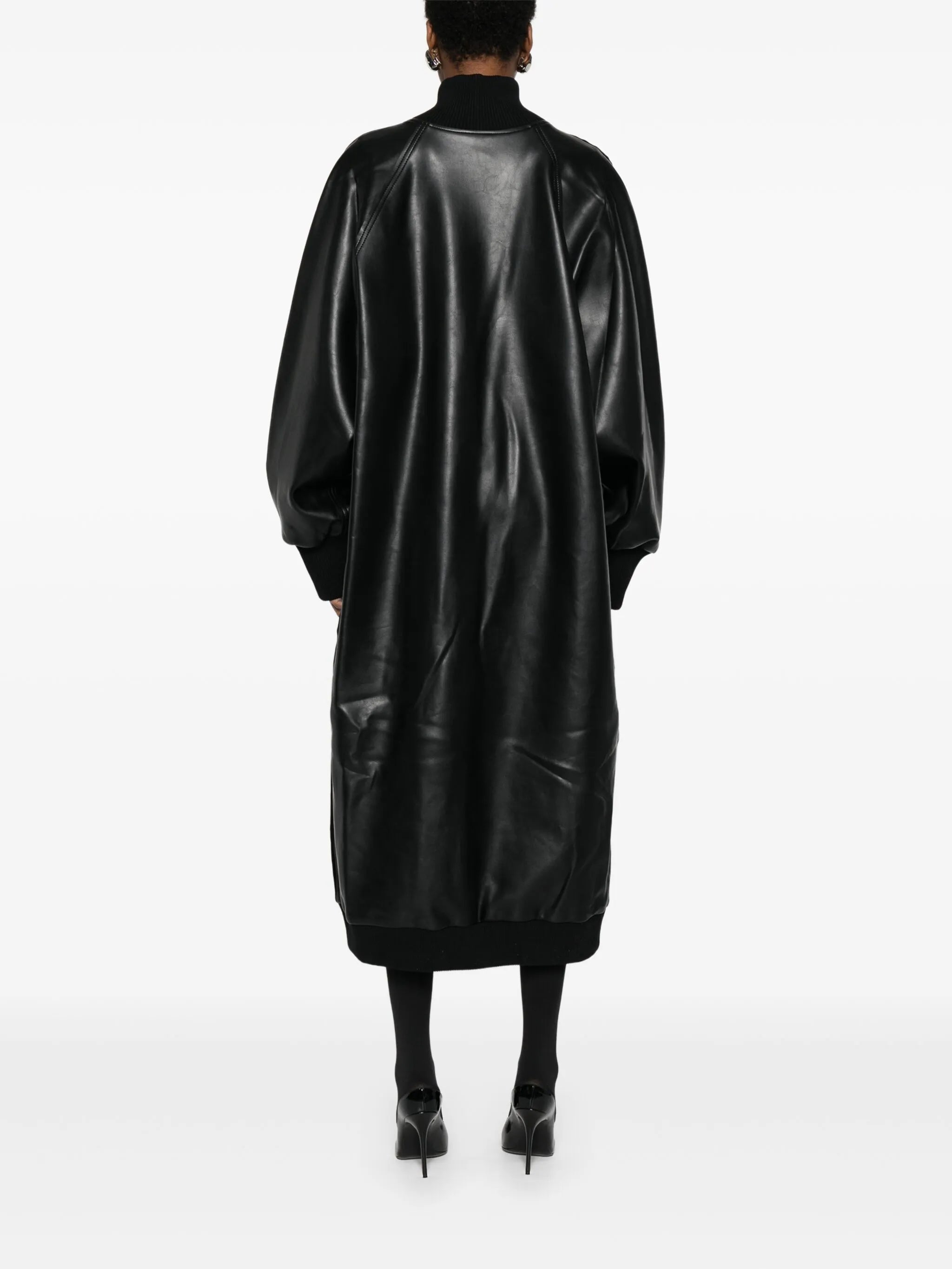 zip-up oversized jacket
