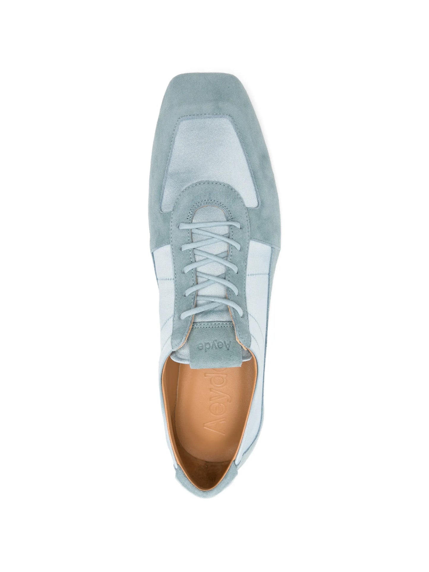 Uma suede sneakers