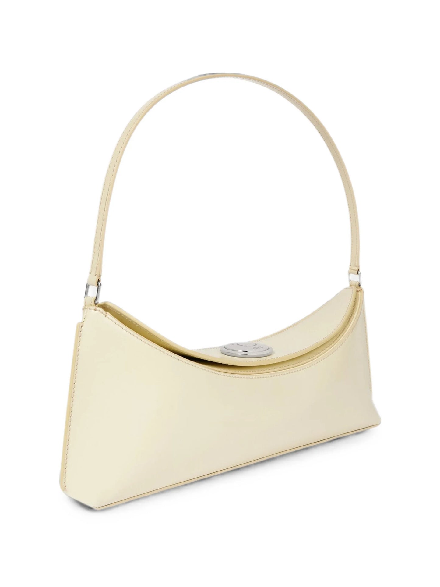 The Ovalo clutch