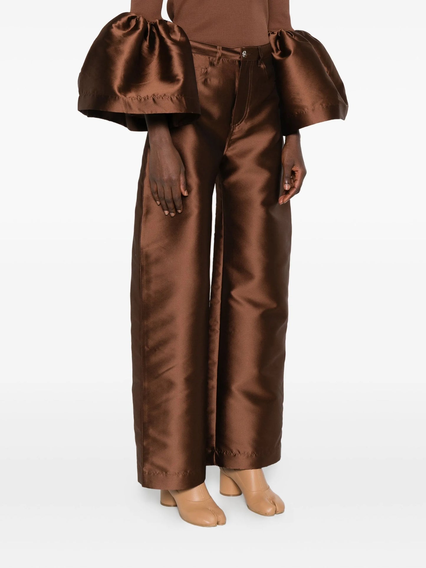 high-waist trousers