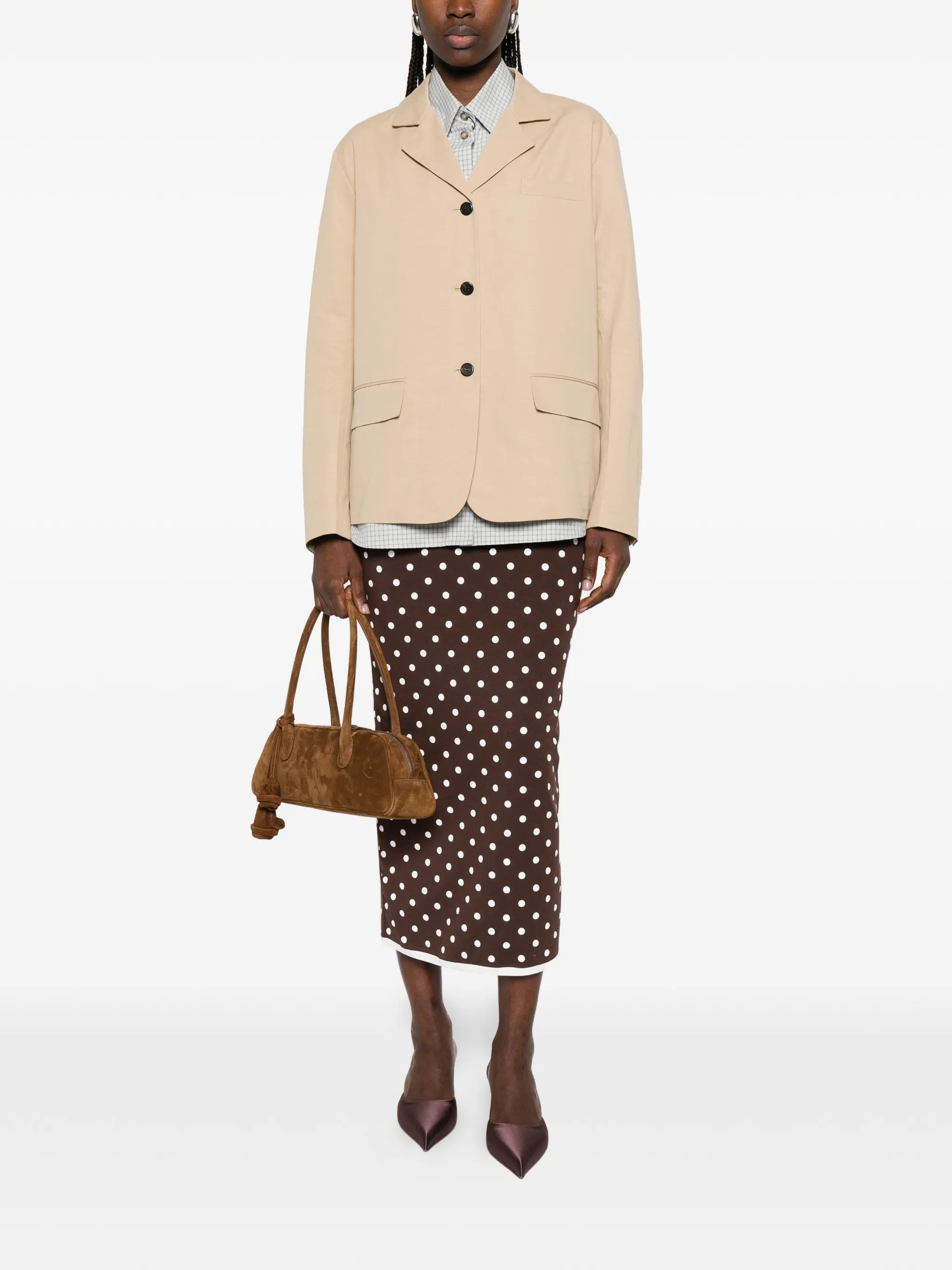 button-fastening blazer