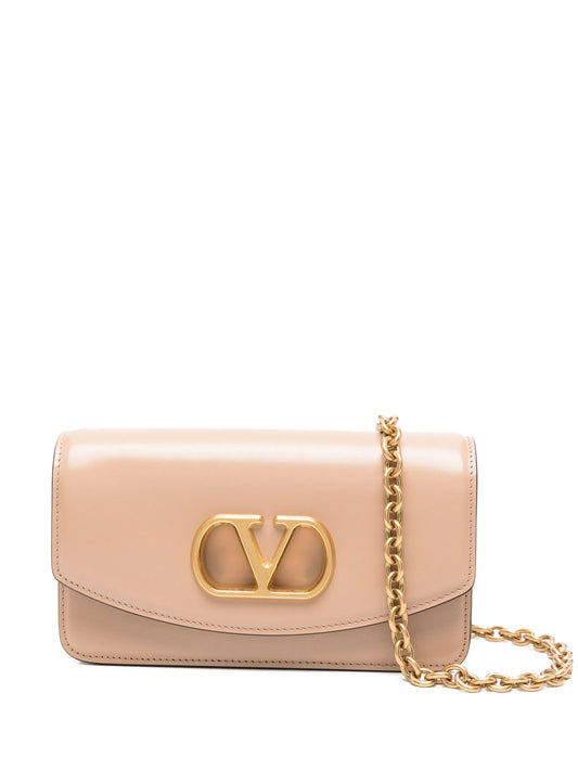 VLogo-signature leather shoulder bag