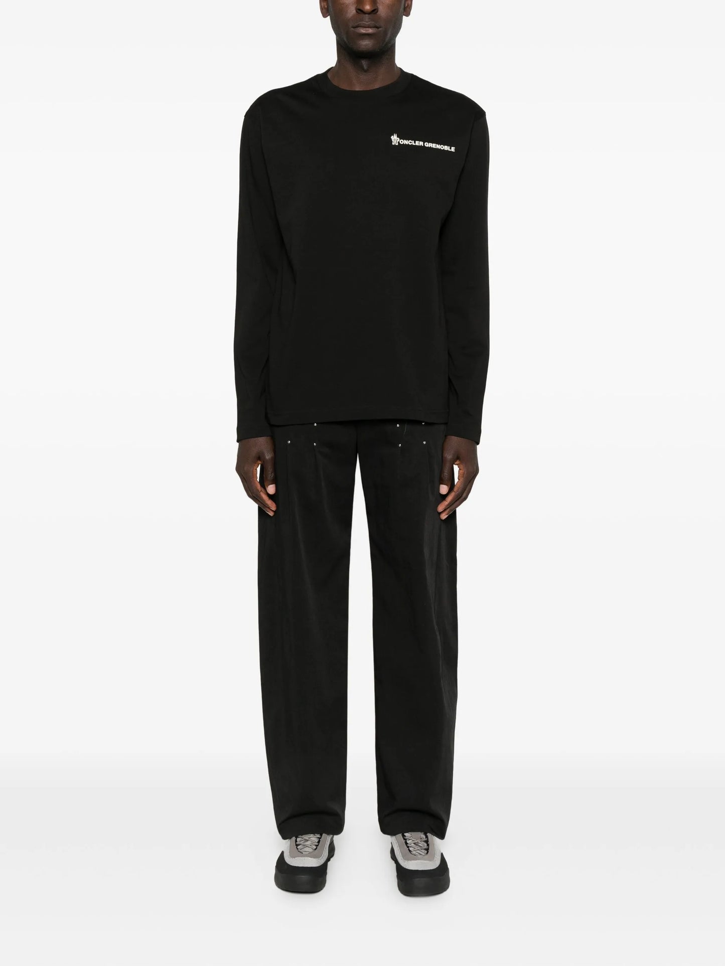 logo-embroidered sweatshirt