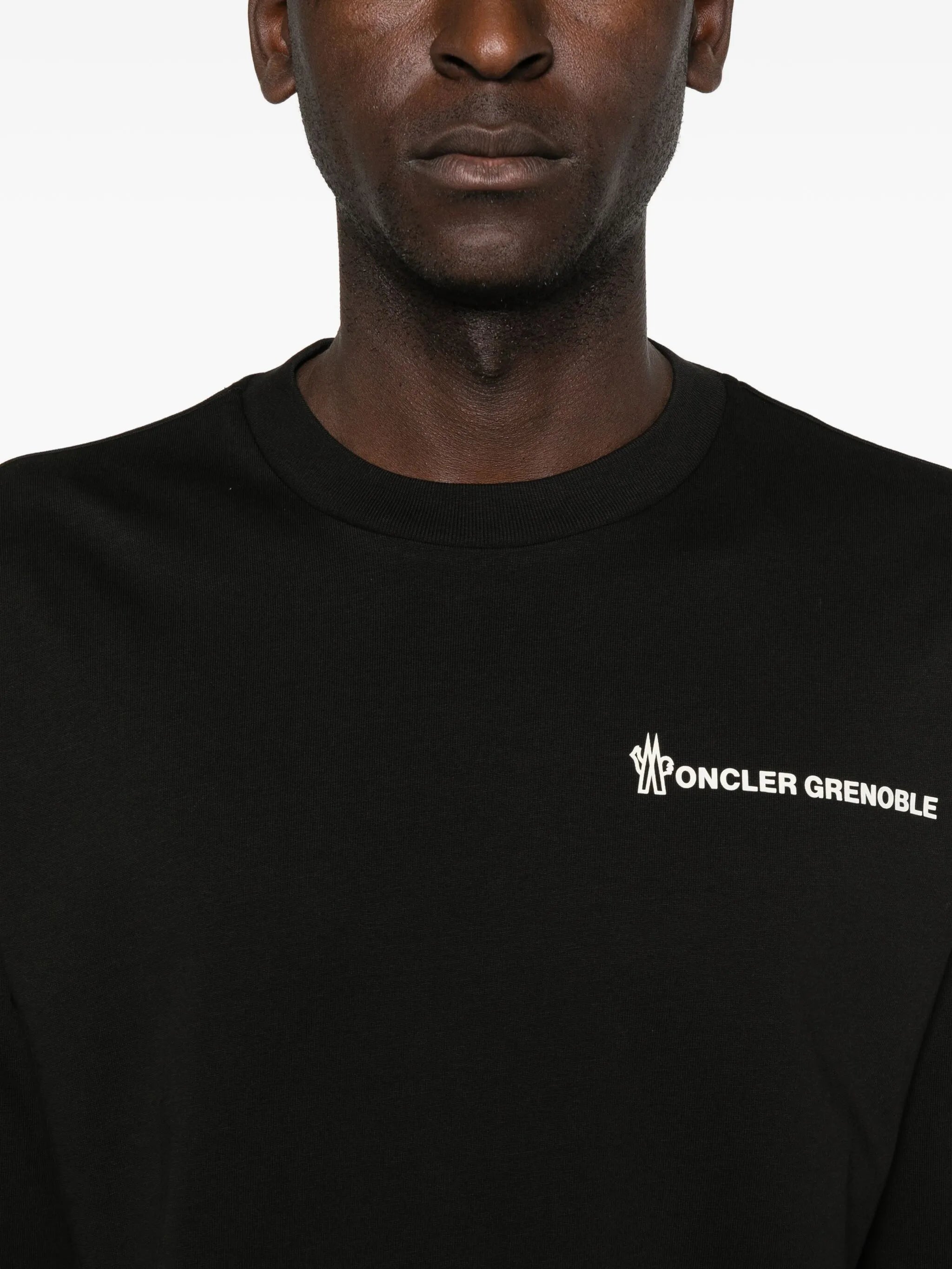logo-embroidered sweatshirt