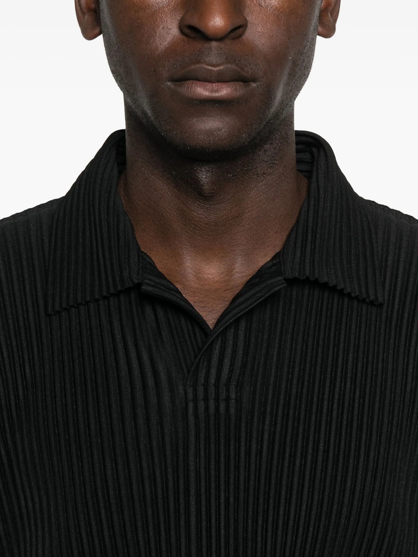 pleated polo shirt