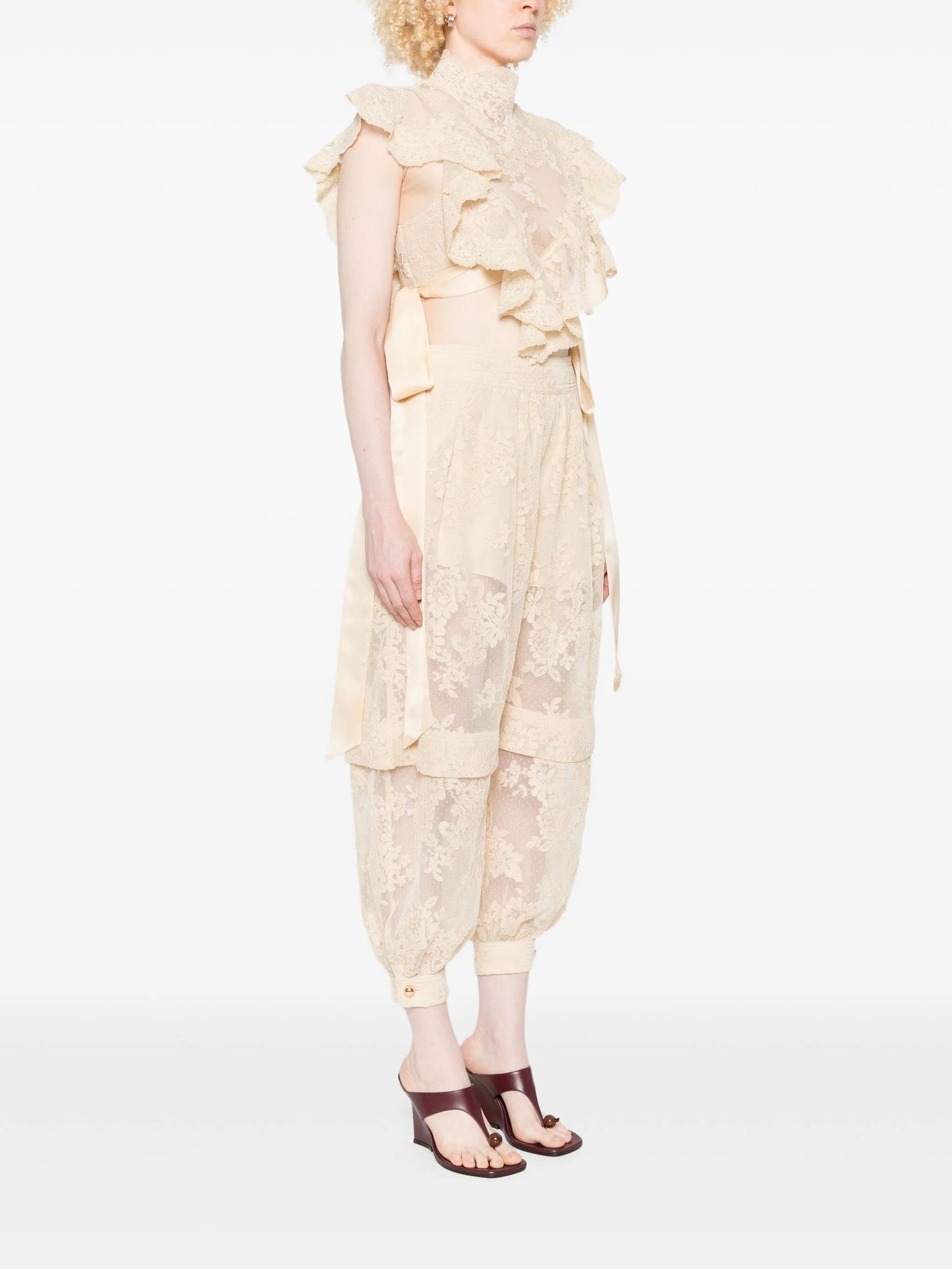 Hypnotic lace ruffled top