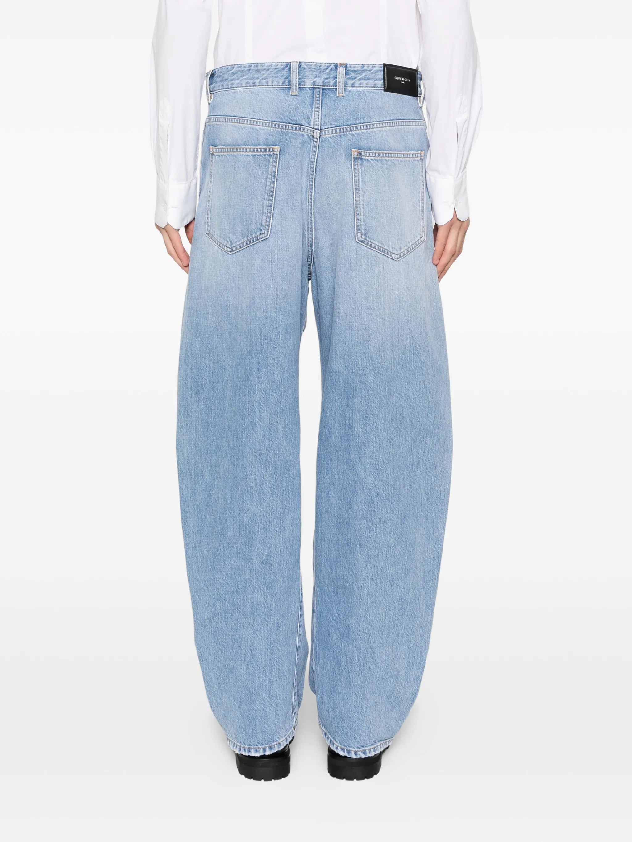 seam jeans