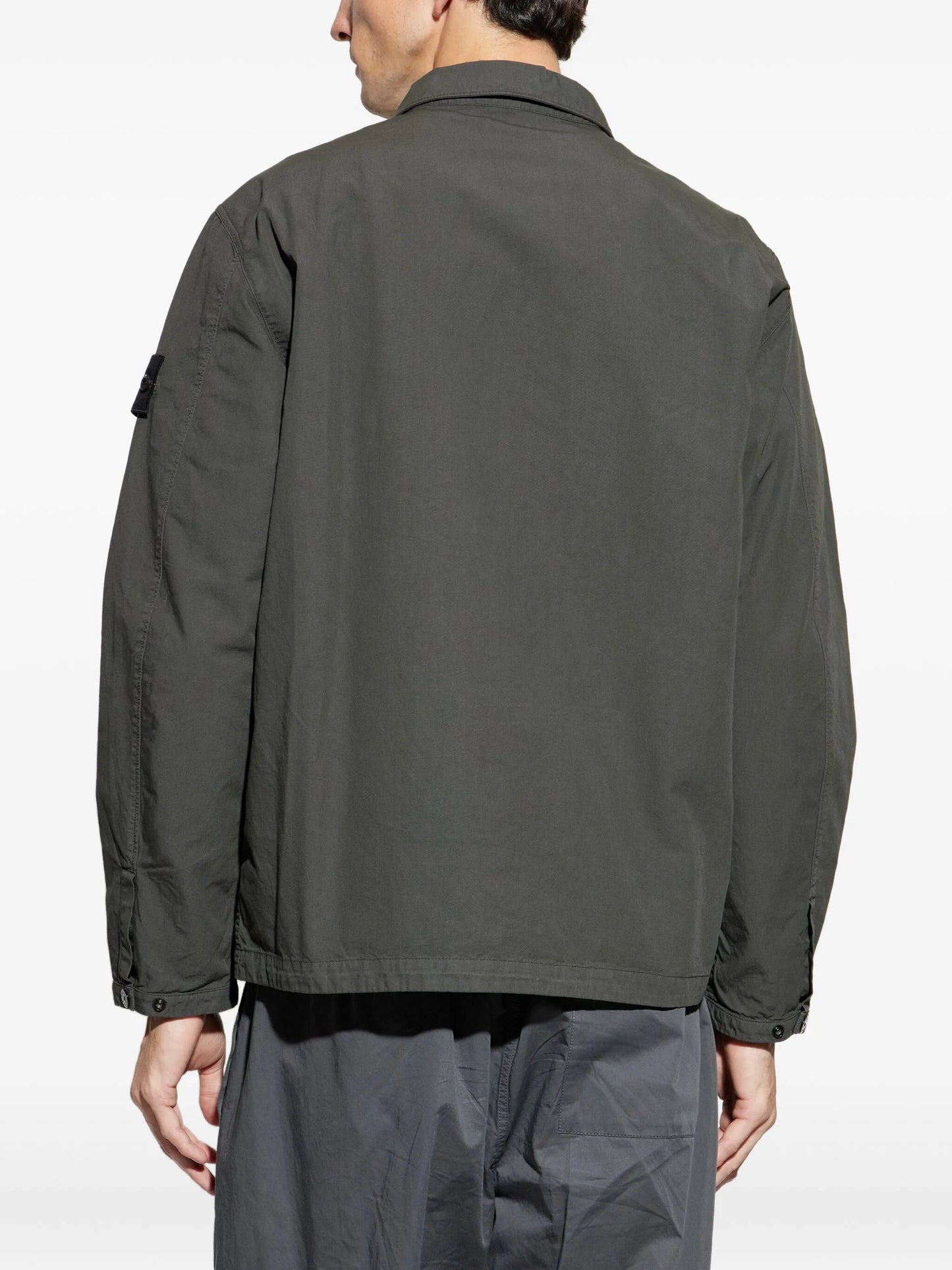 patch-pocket zip-front shirt