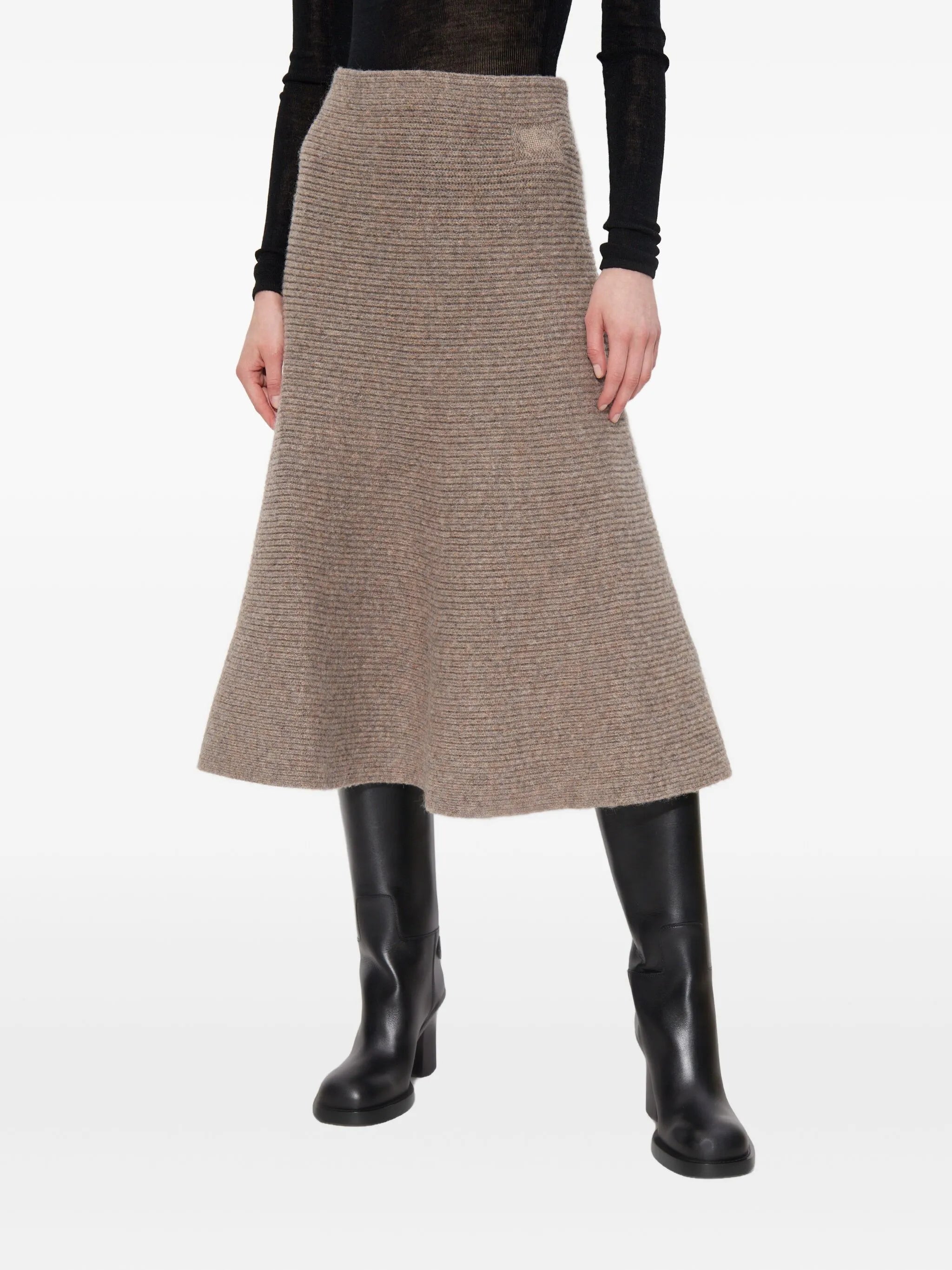 ribbed-knit flared skirt