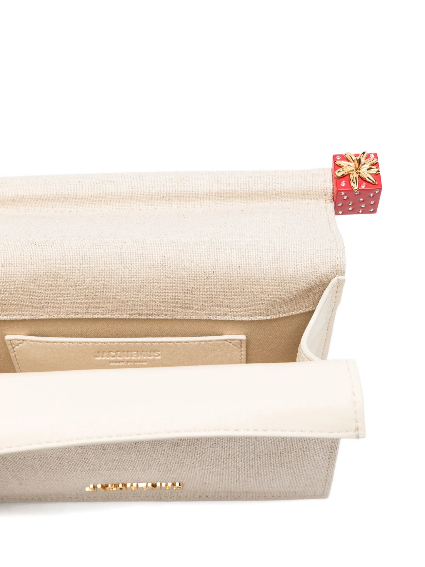 strawberry-detail chain clutch