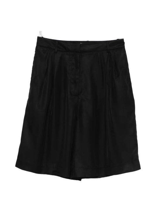 pleated bermuda shorts