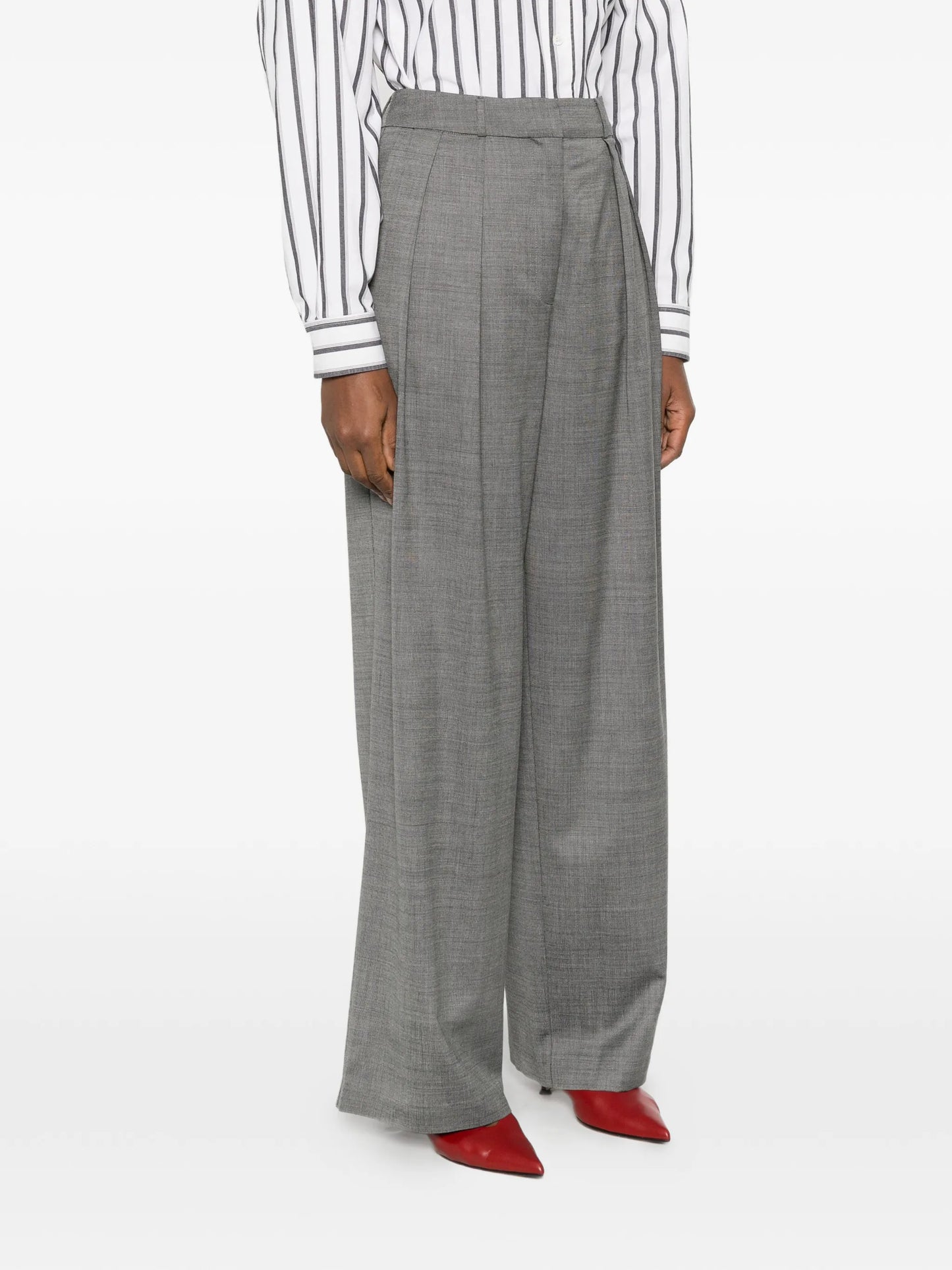 pleated straight trousers