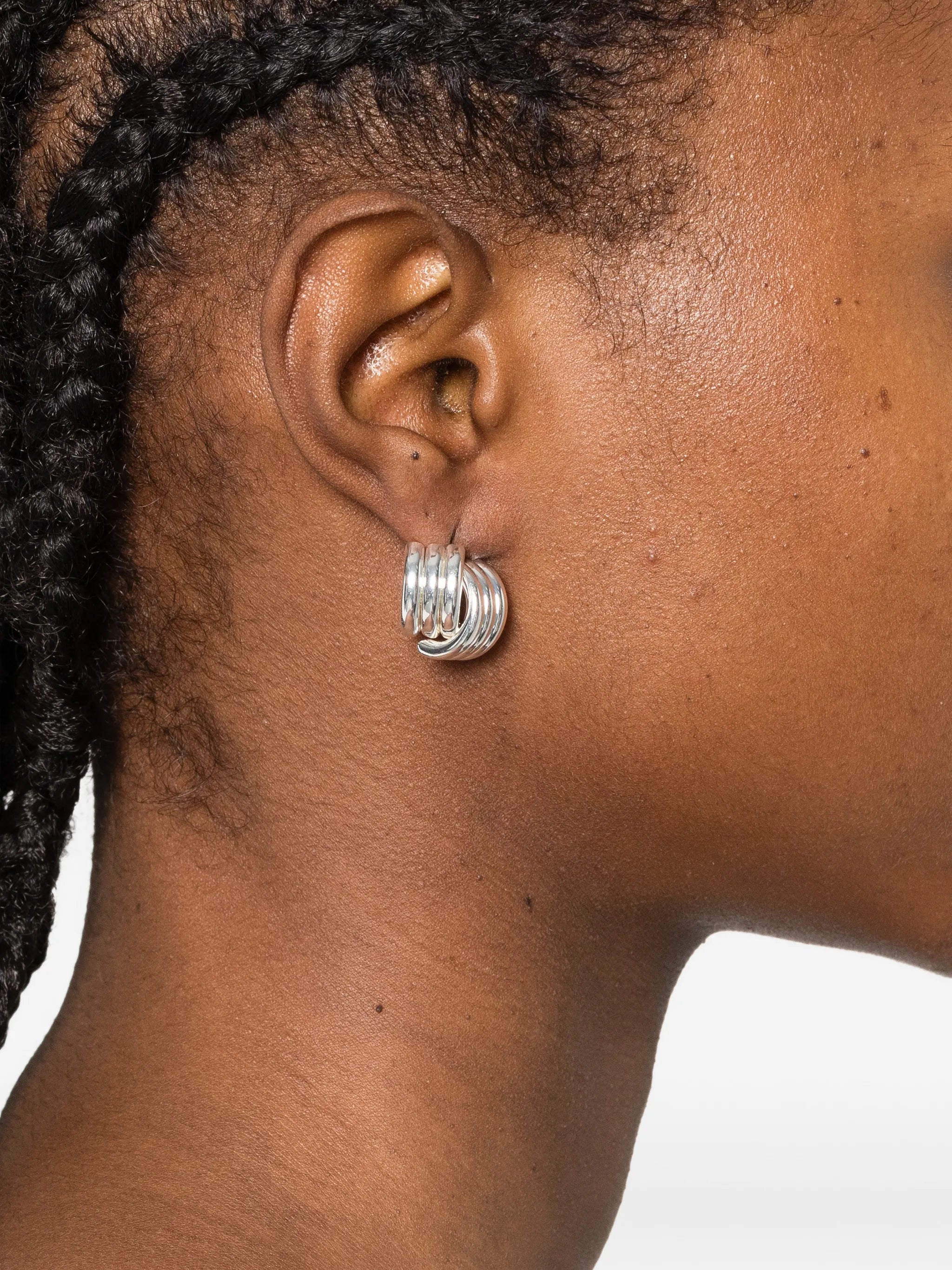 Clove earrings