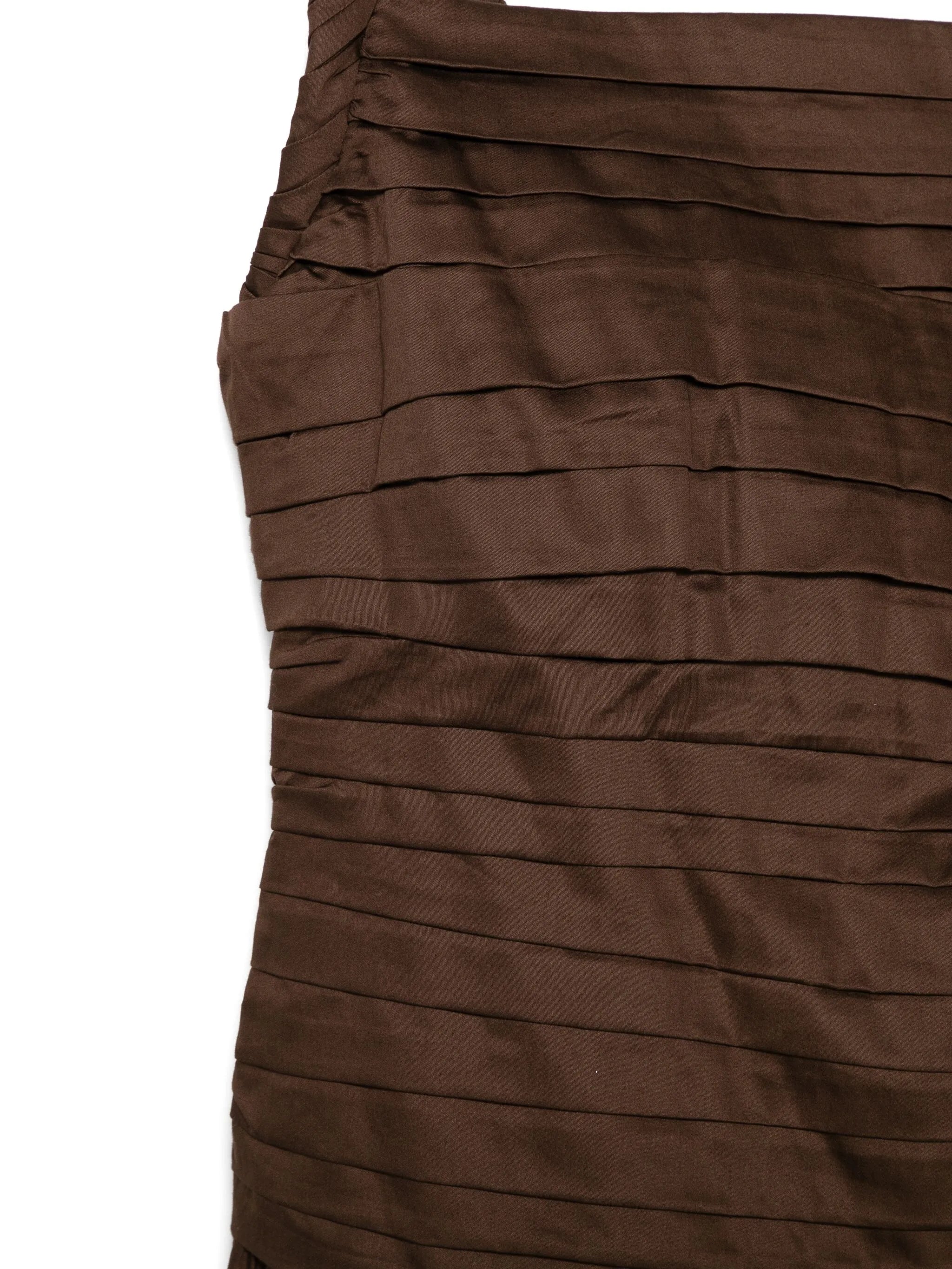 Star pleated midi dress