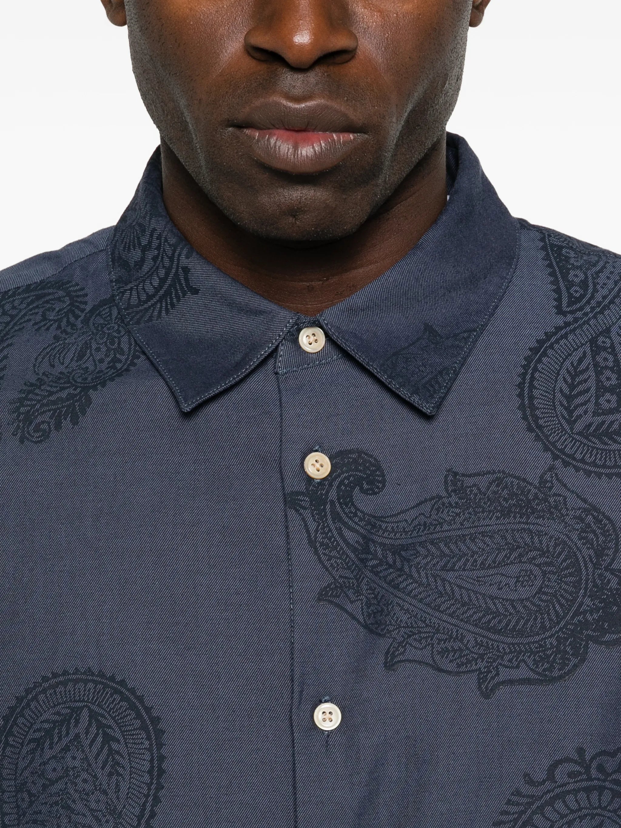 paisley-print shirt