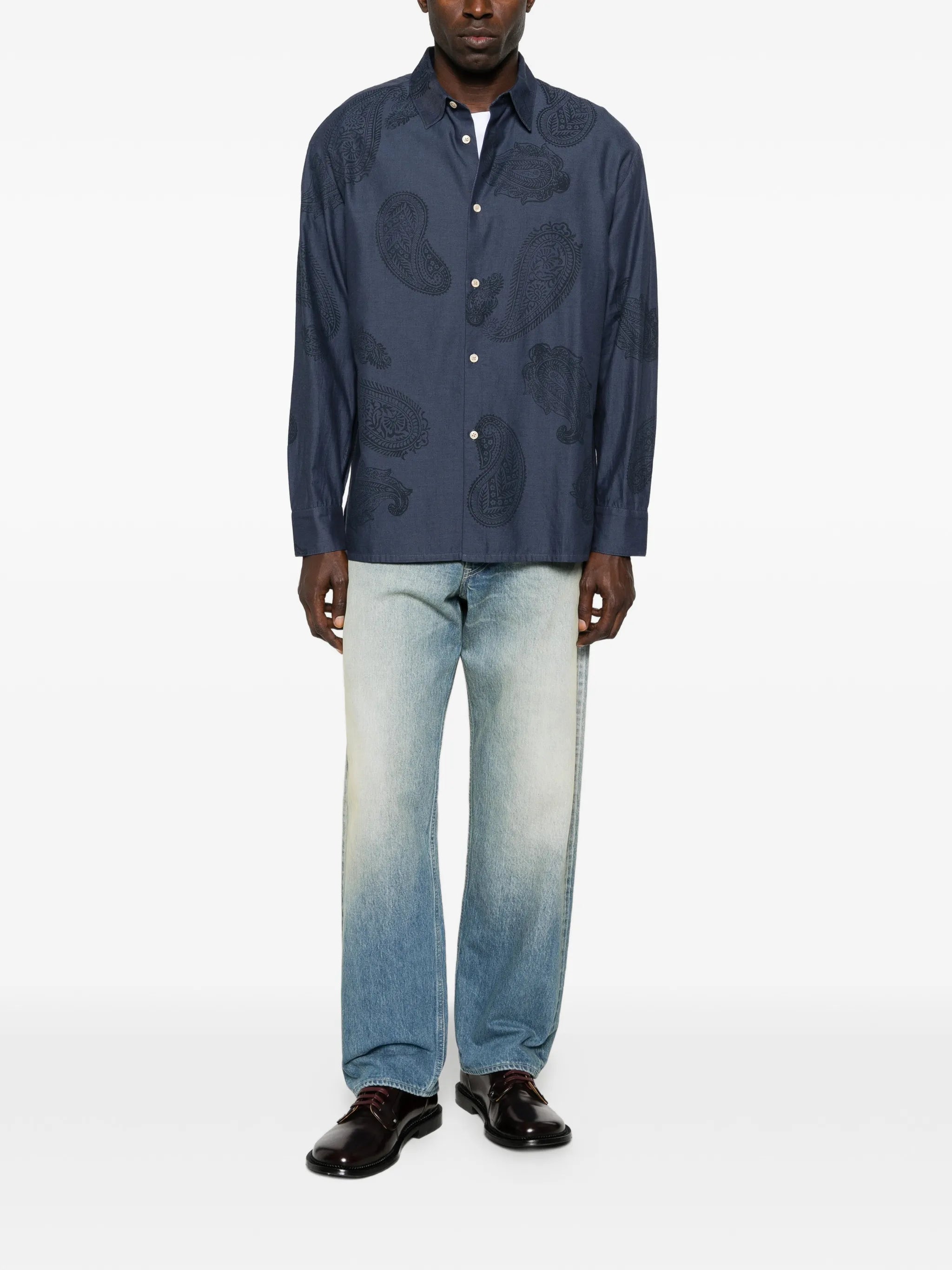 paisley-print shirt