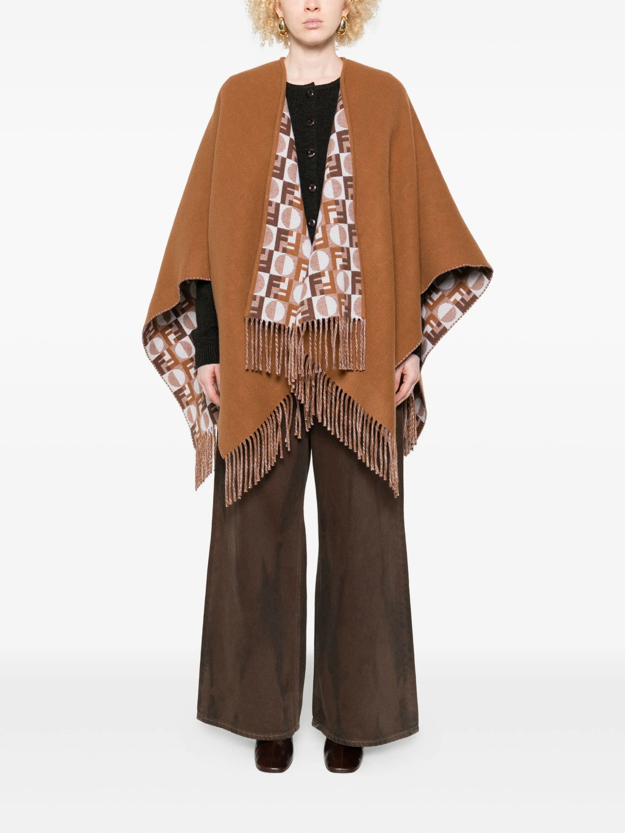 fringe-detail cape