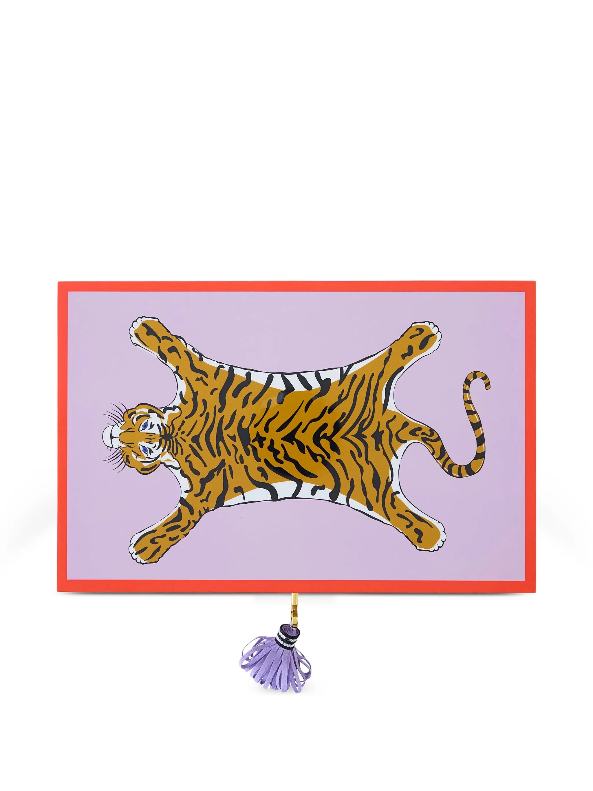 tiger-motif pendant-detail trinket box