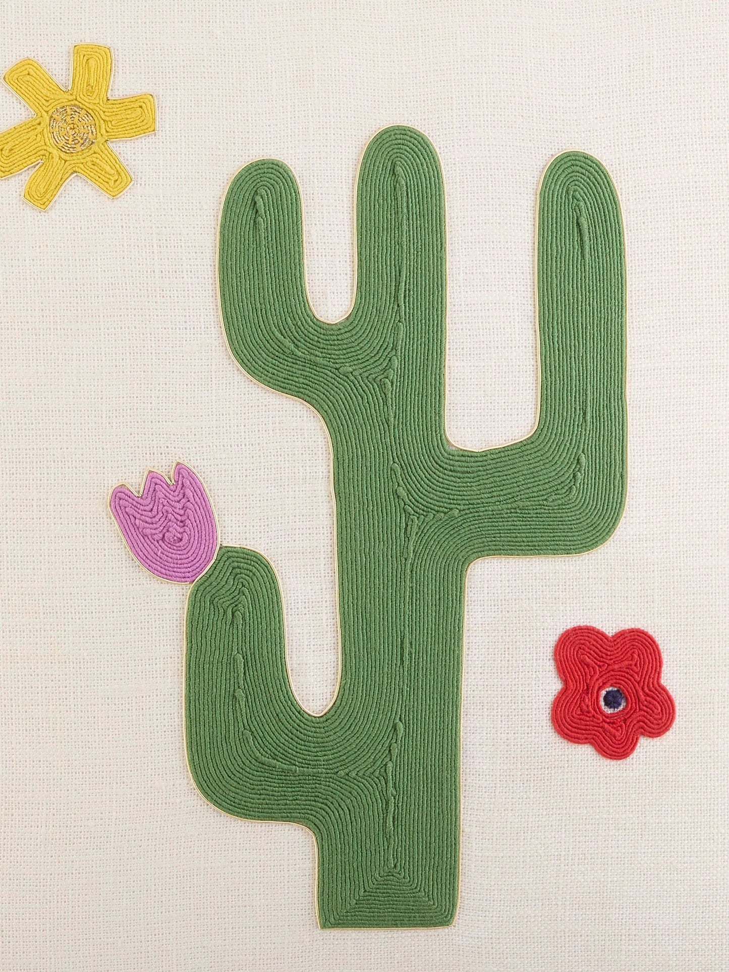 square-shape cactus-motif cushion