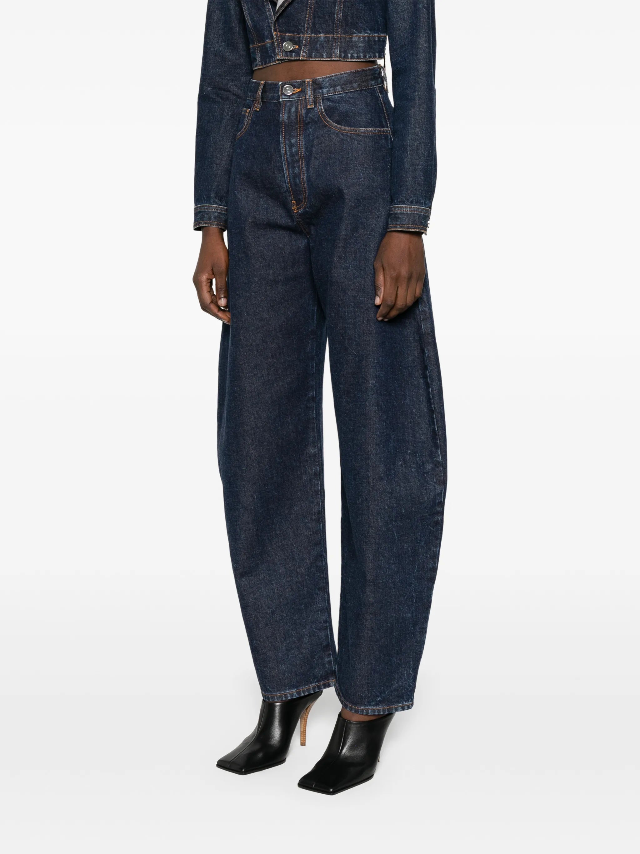 tapered jeans