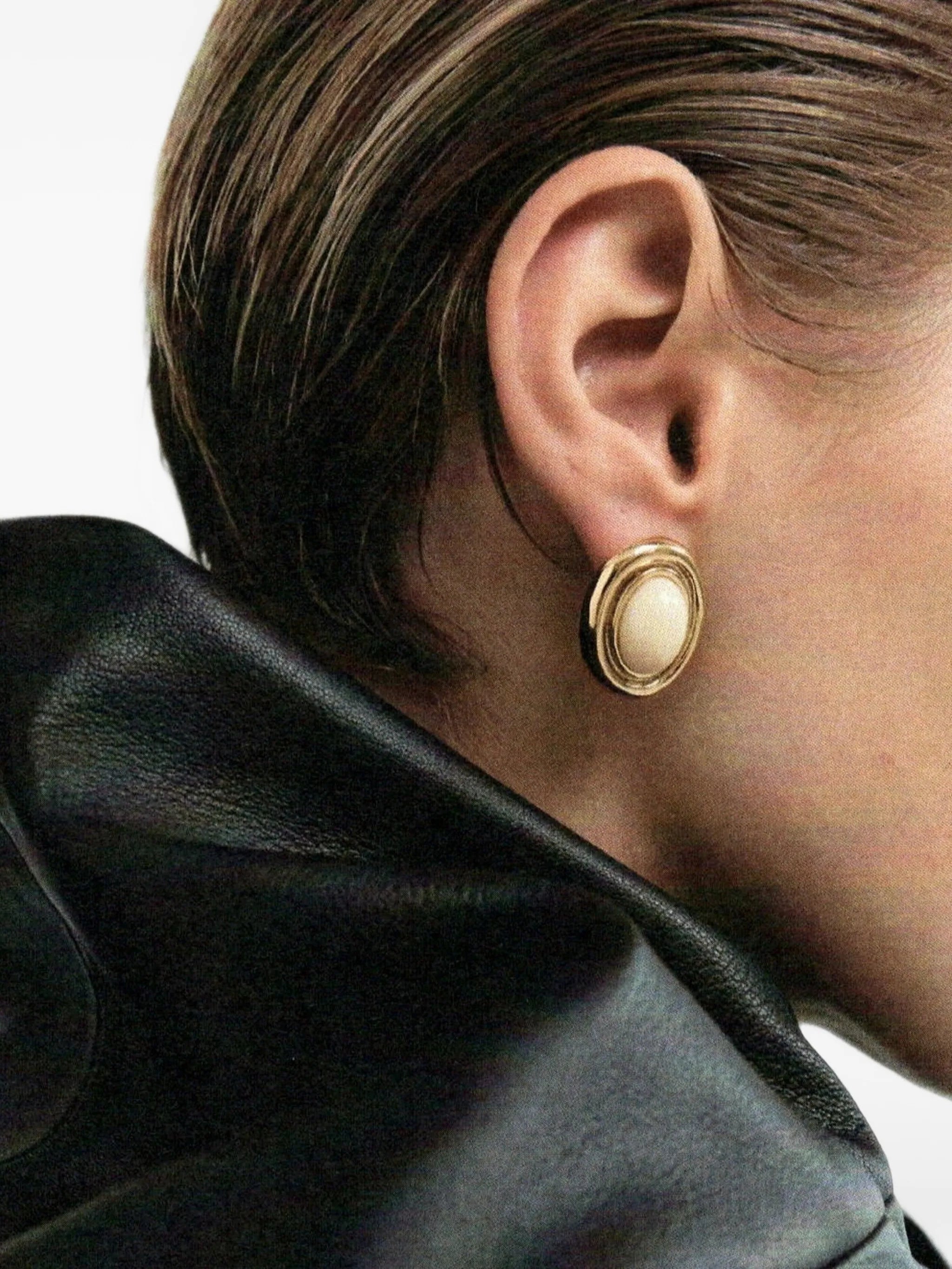 Prize earrings