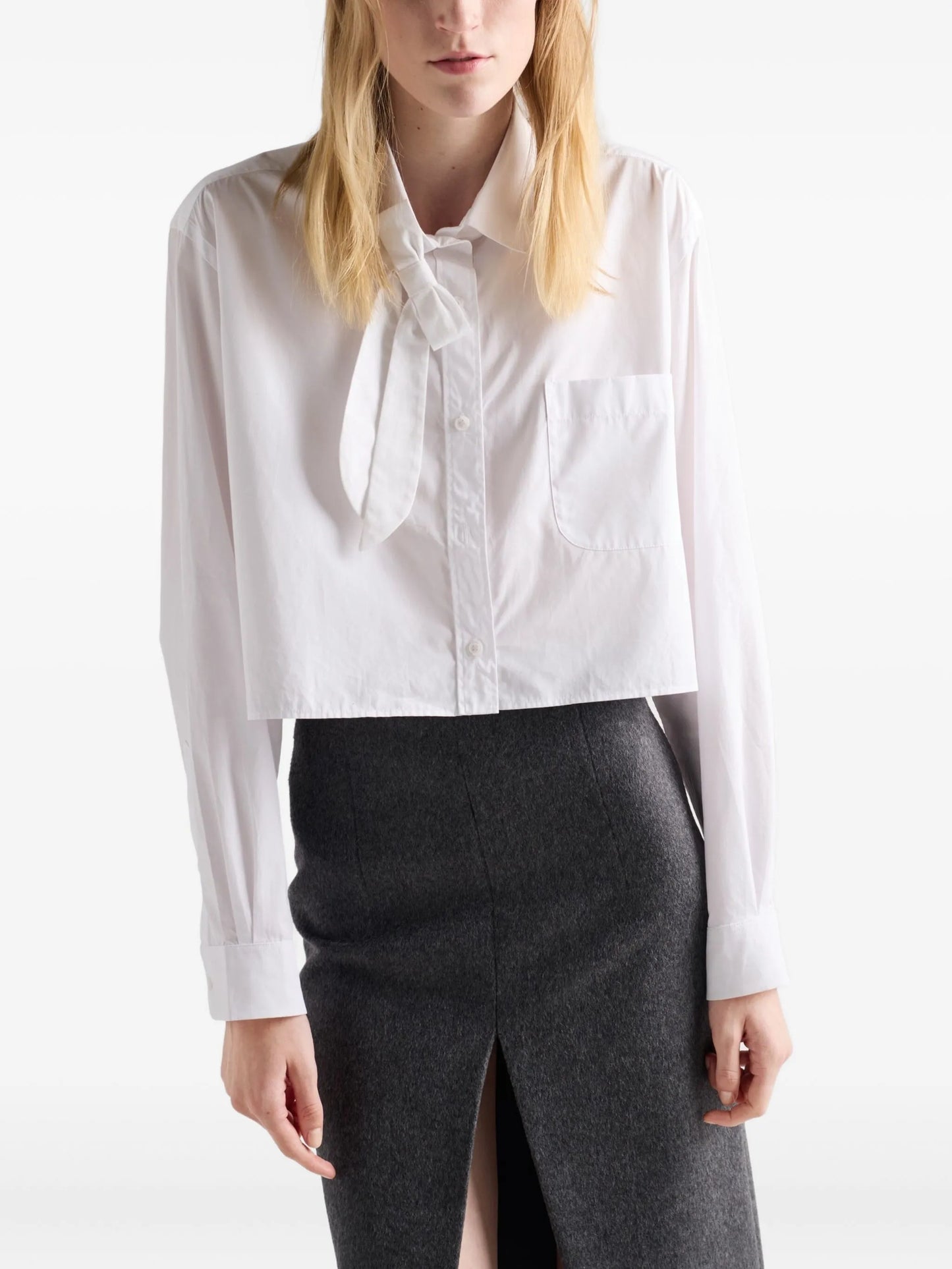 bow-collar patch-pocket shirt