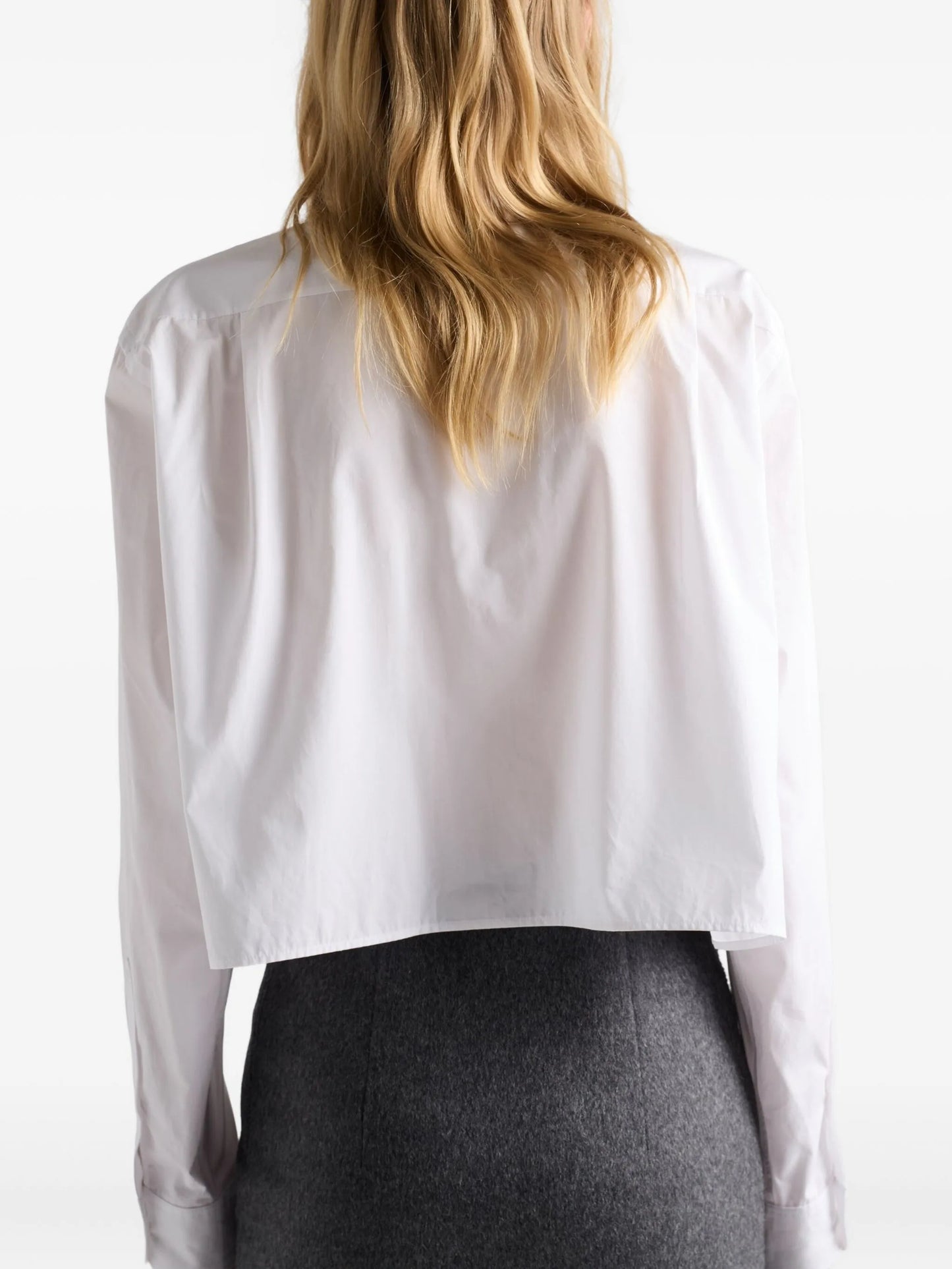bow-collar patch-pocket shirt
